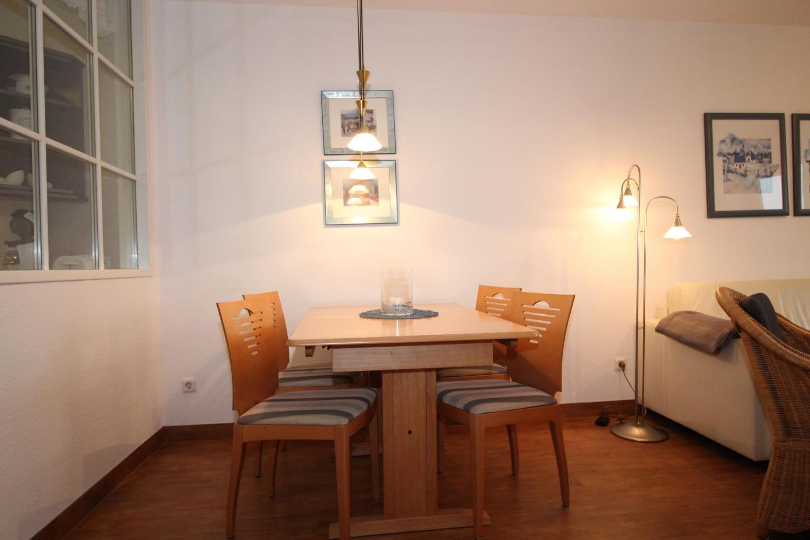 Apartment With Balcony photo 2