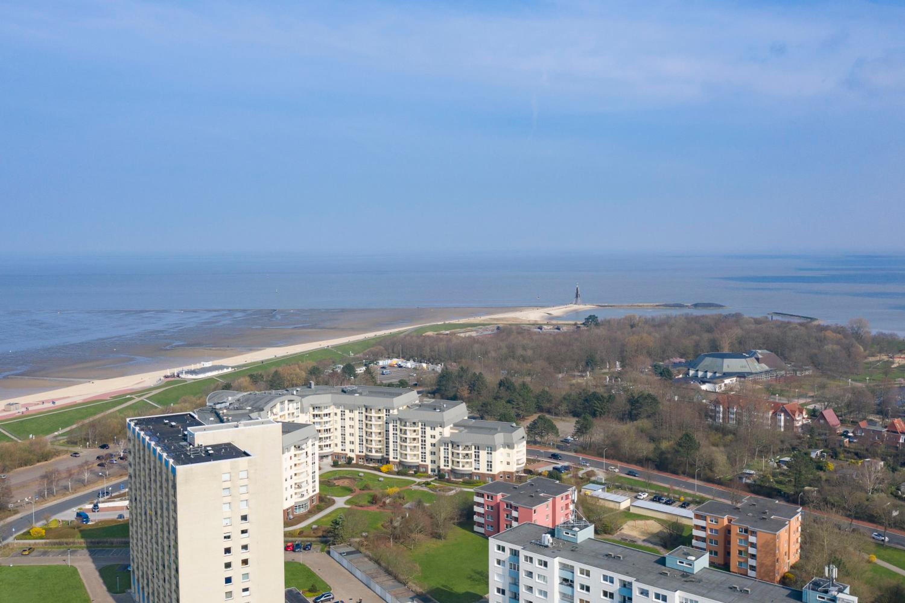 Apartment with Balcony photo 3