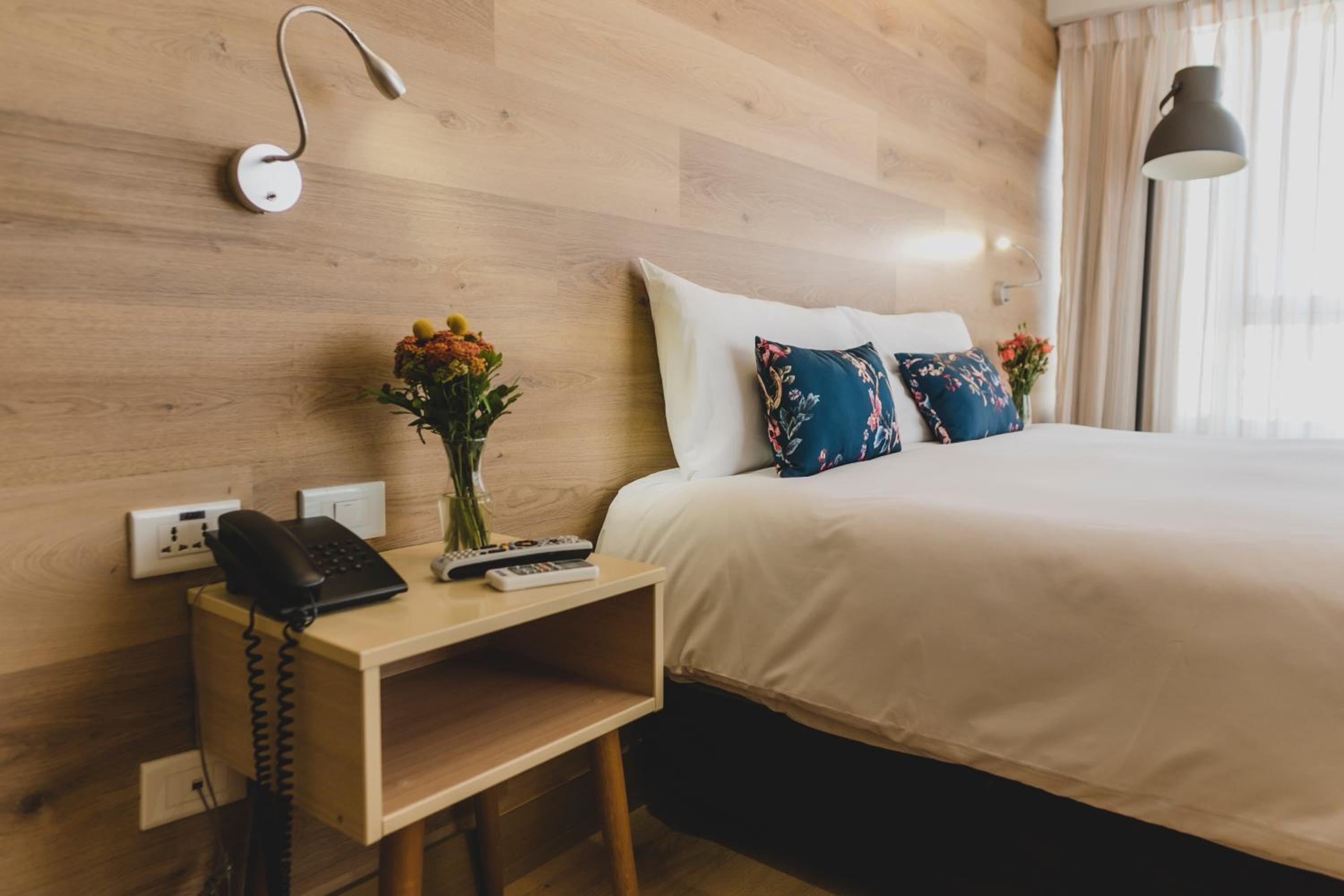 Premium Queen Room
