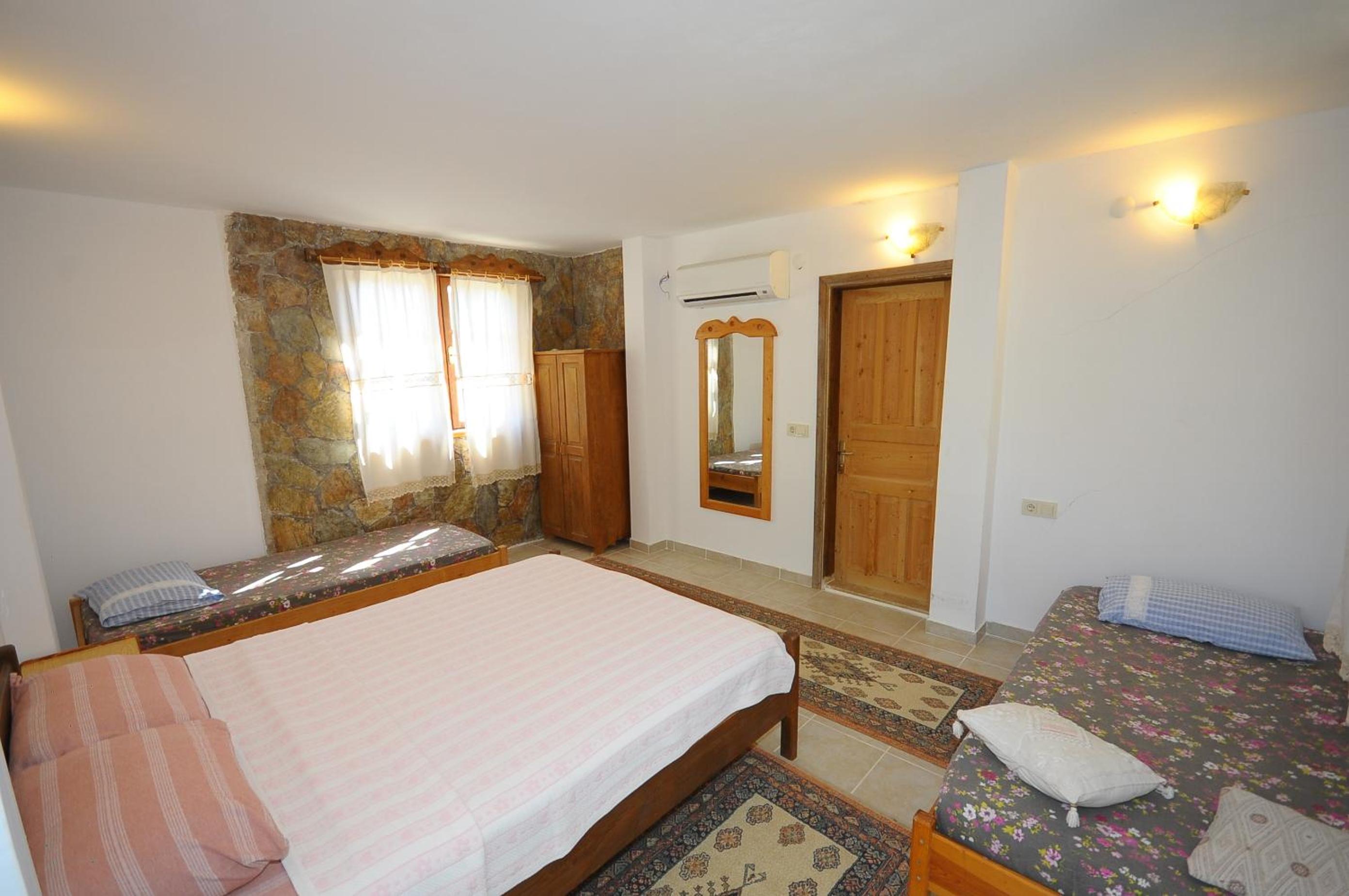Quadruple Room photo 3