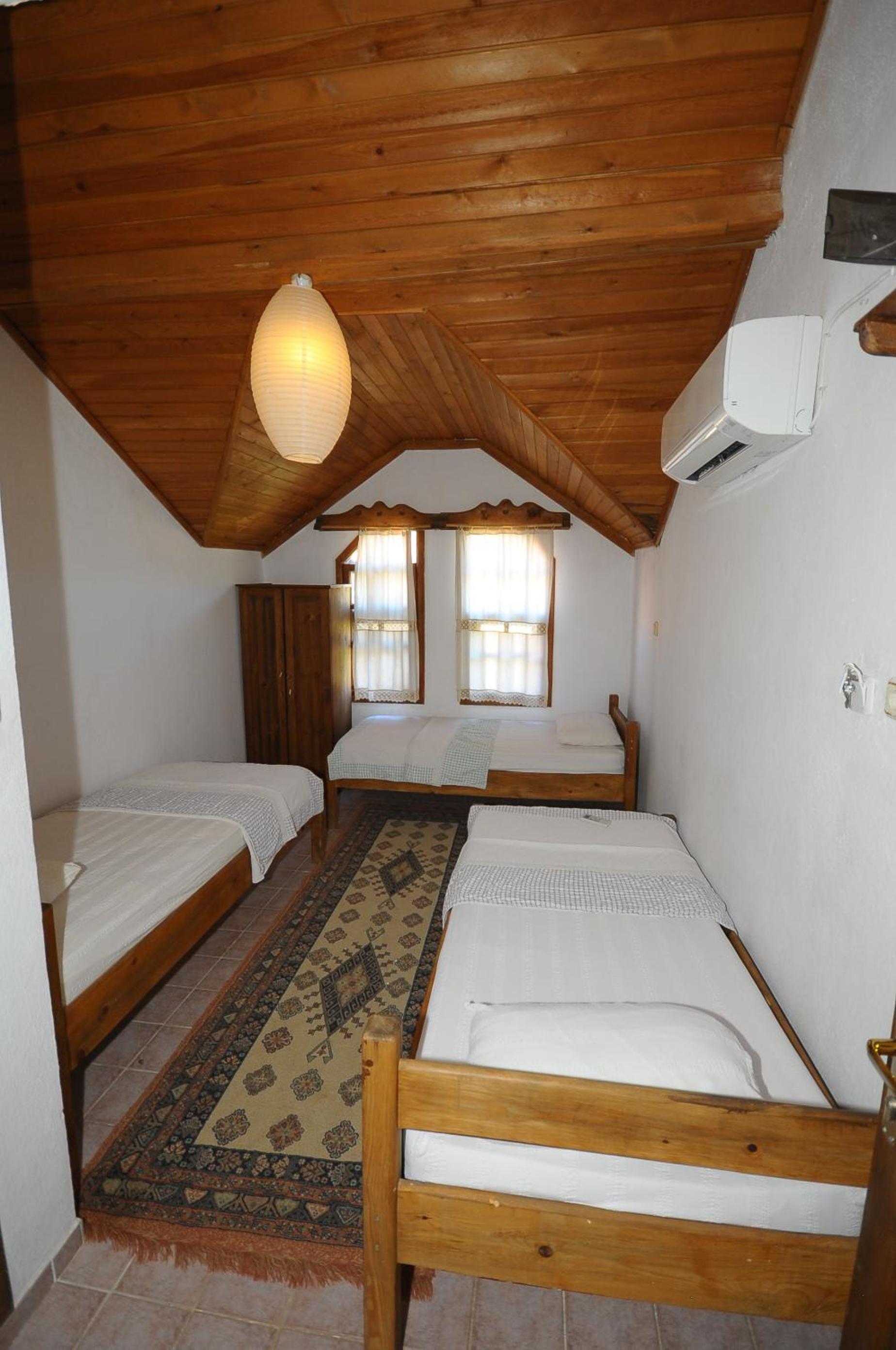 Triple Room photo 1