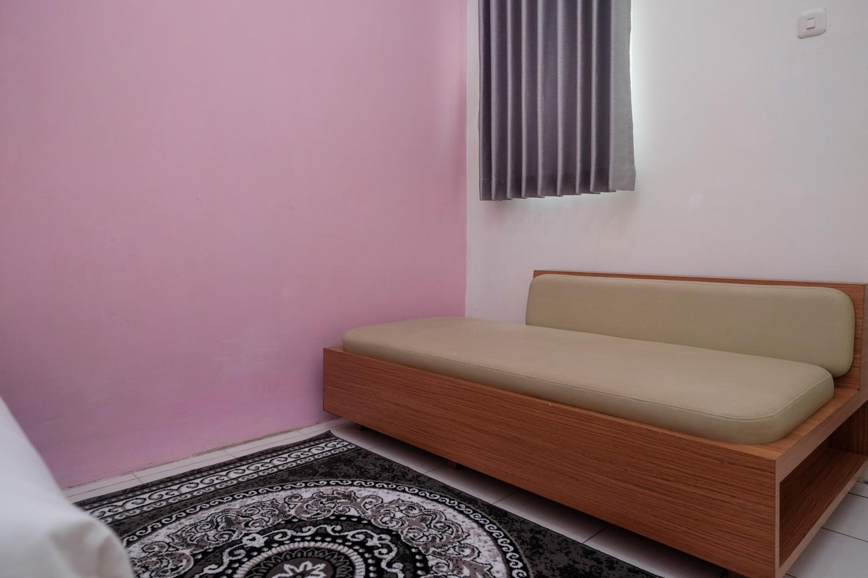 Deluxe Room - Photo 9