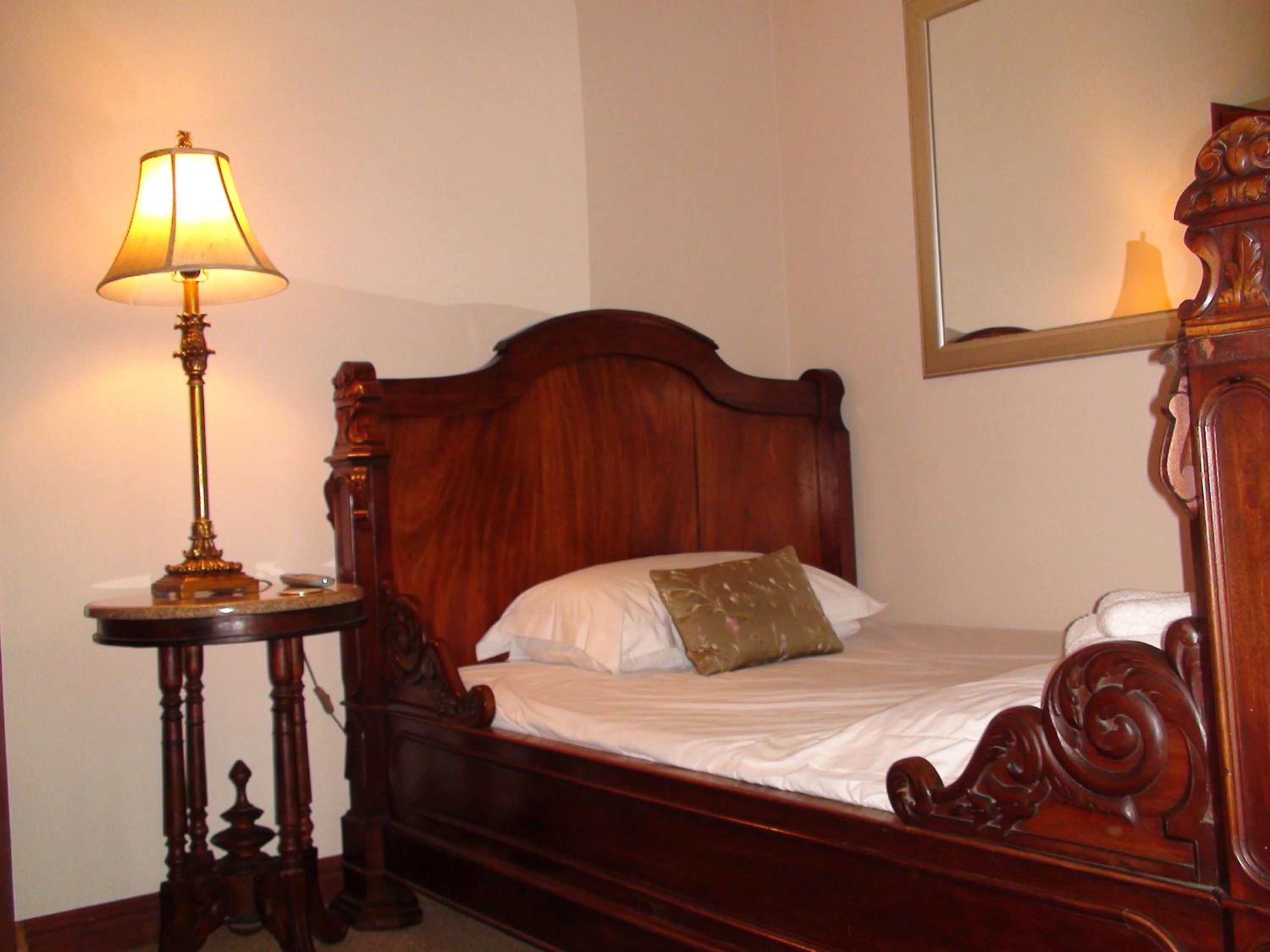Single Room photo 2