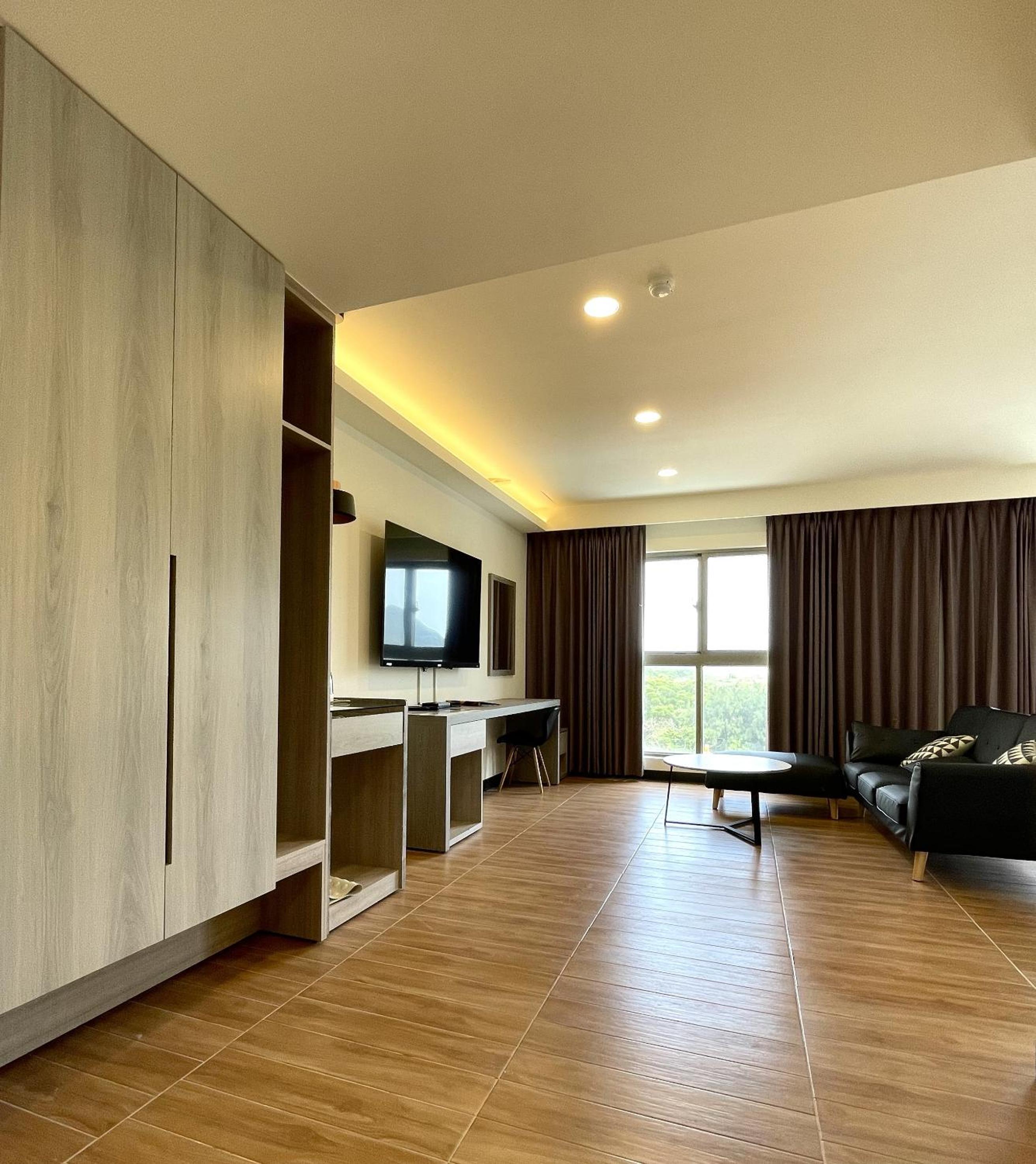 Quadruple Room with Mountain View photo 3