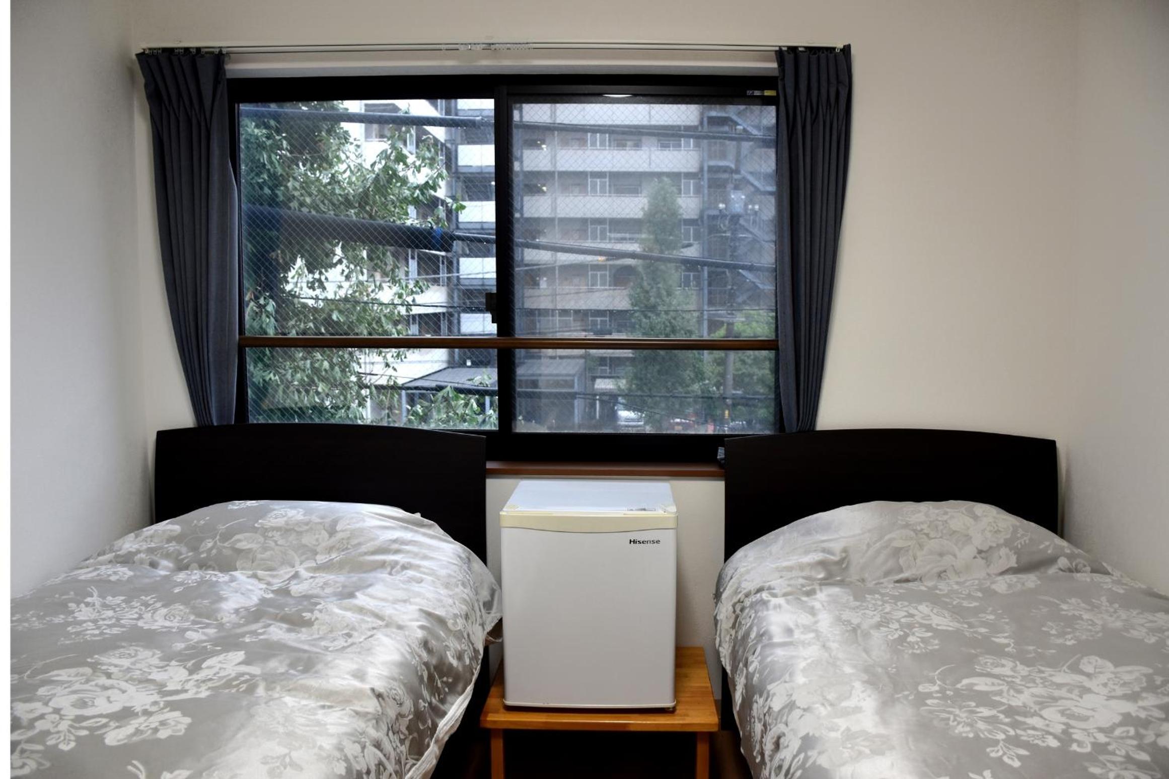 Standard Twin Room photo 2