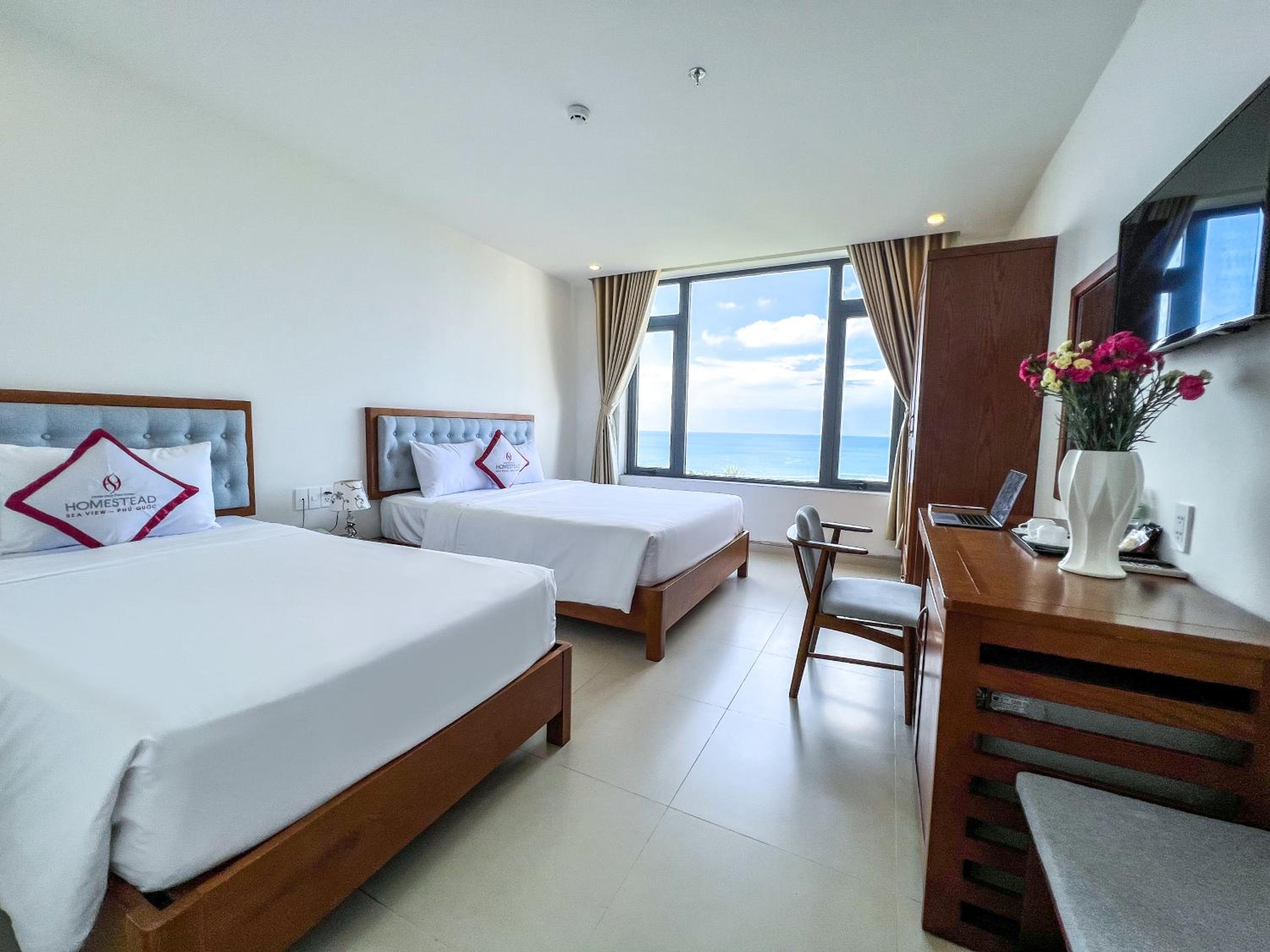 Triple Room with View