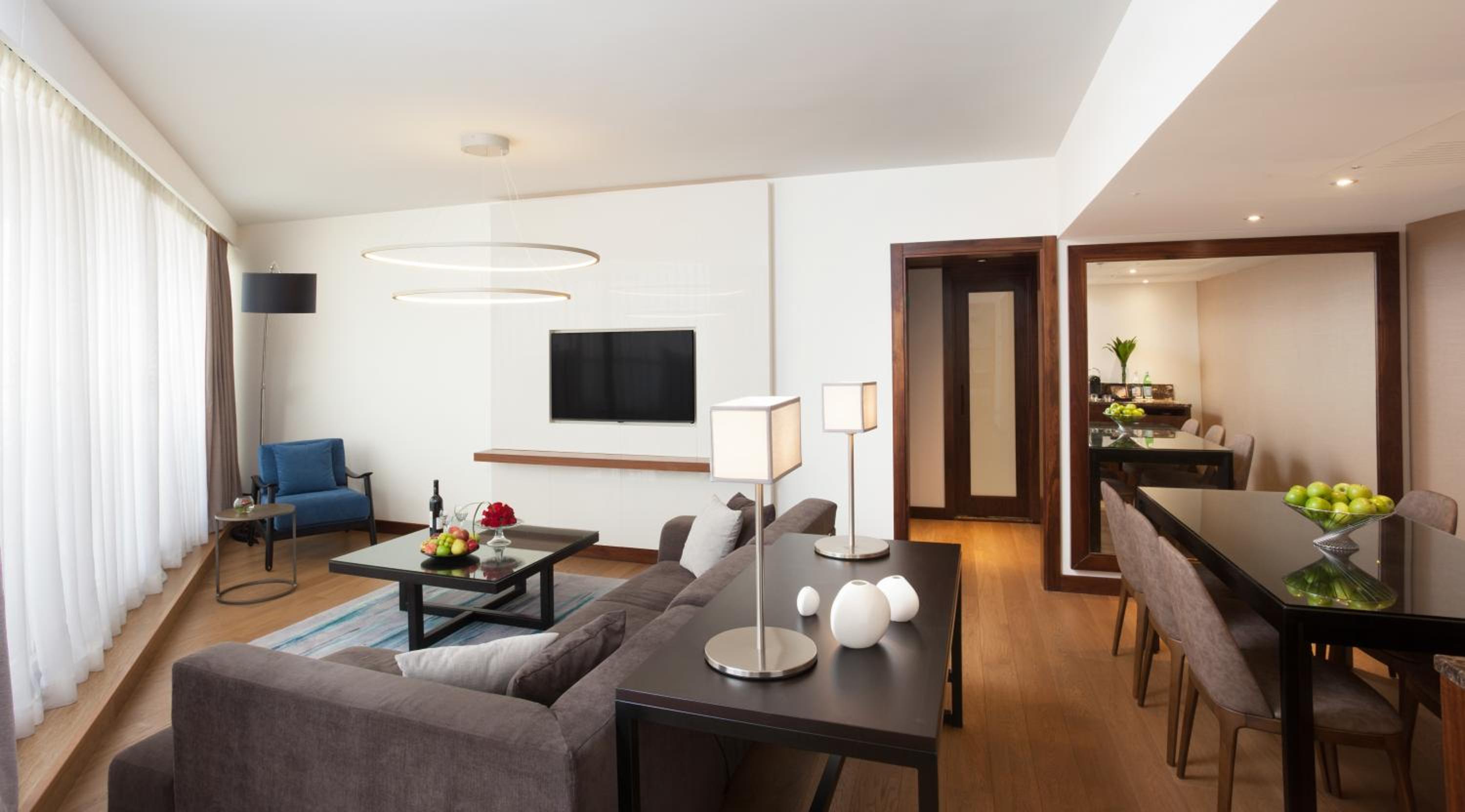 Double Royal Suite - Photo 1