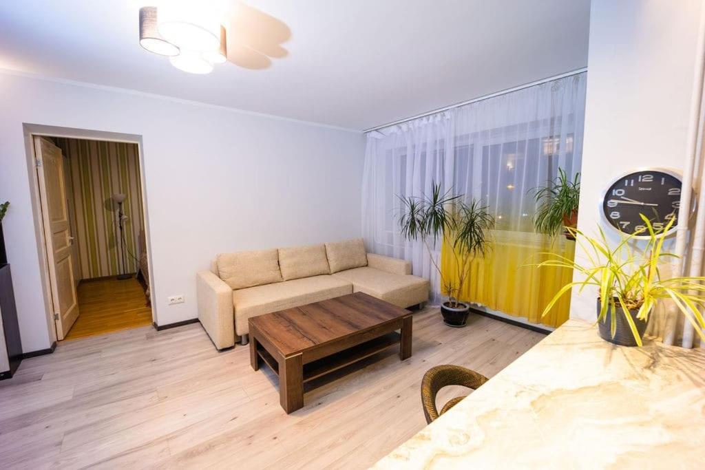 Two-Bedroom Apartment - Photo 5
