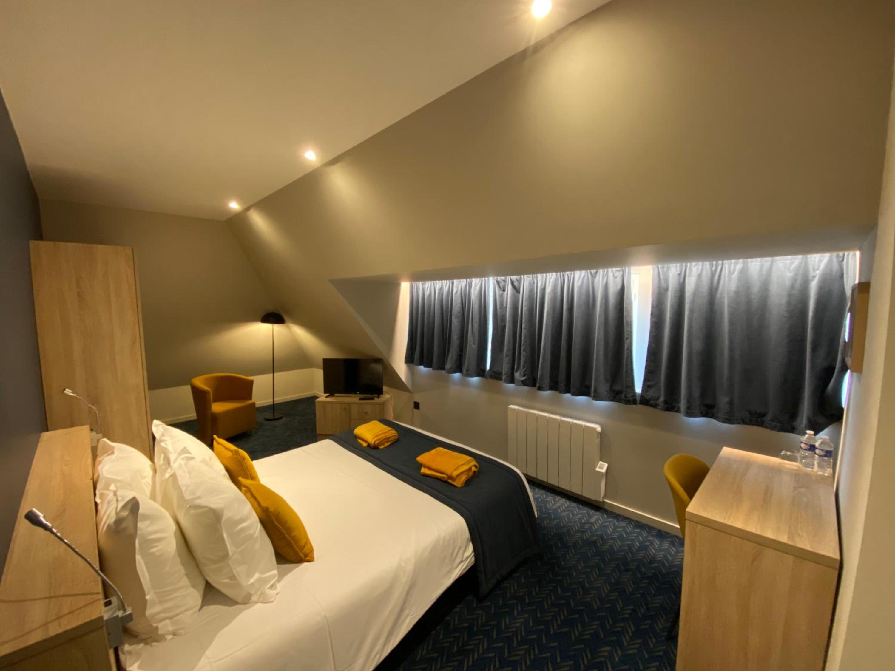 Deluxe Double Room - Photo 4