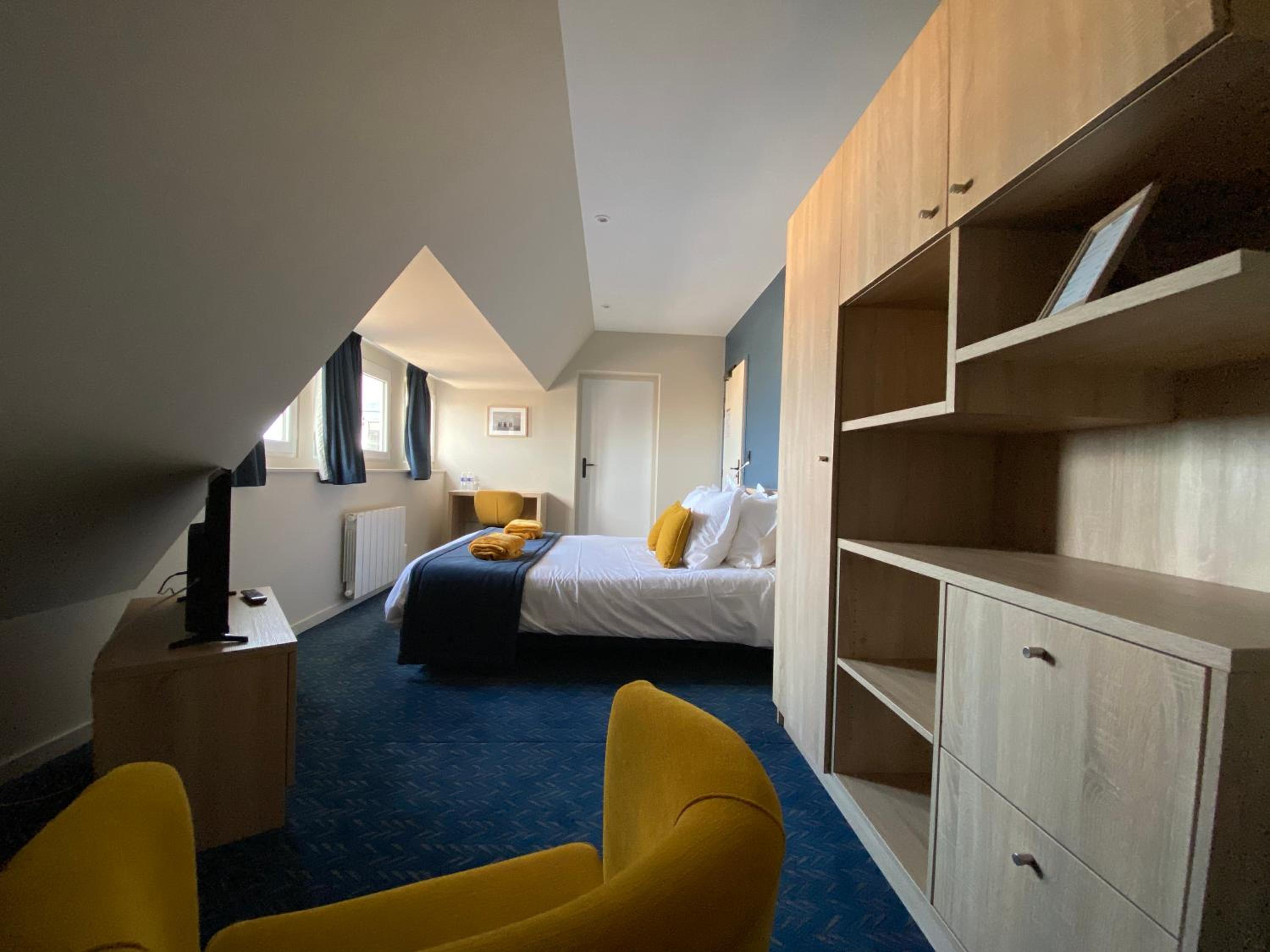 Deluxe Double Room - Photo 3