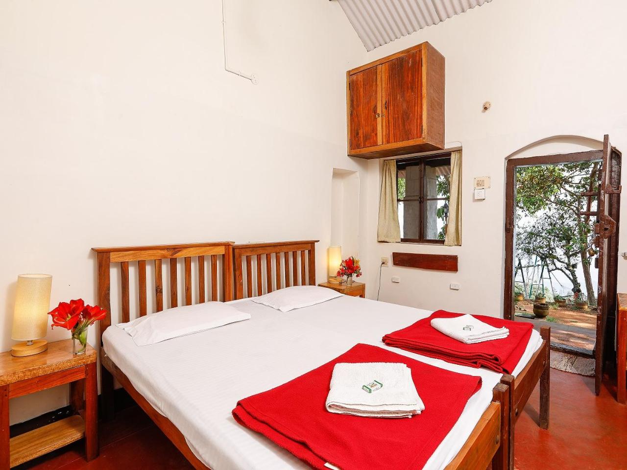 Double Room - Photo 3