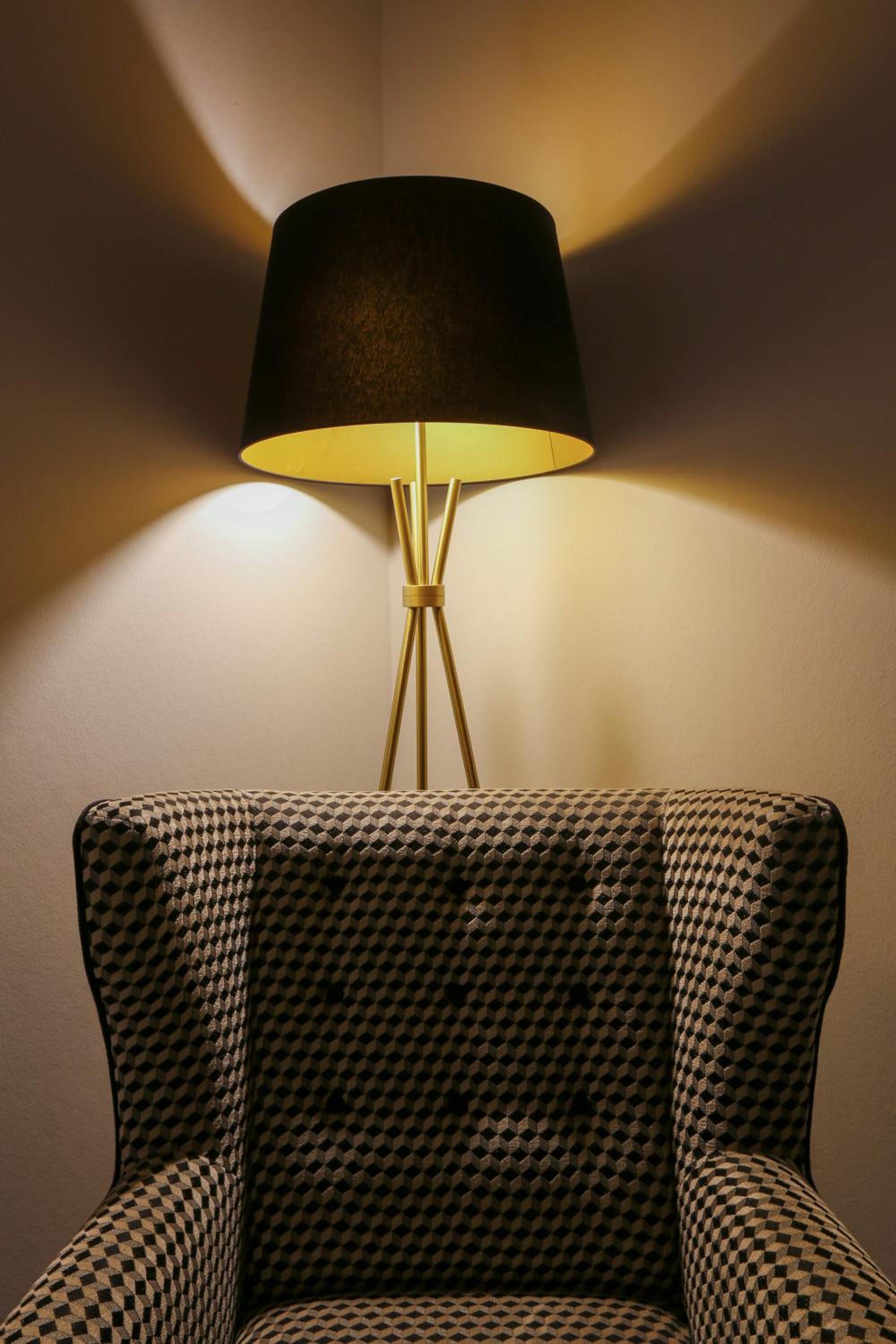 Junior King Suite - Non-Smoking - Photo 10