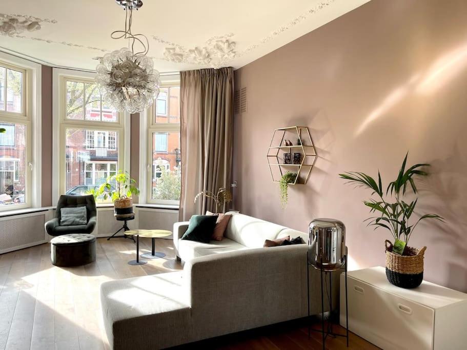 Four-Bedroom House photo 1