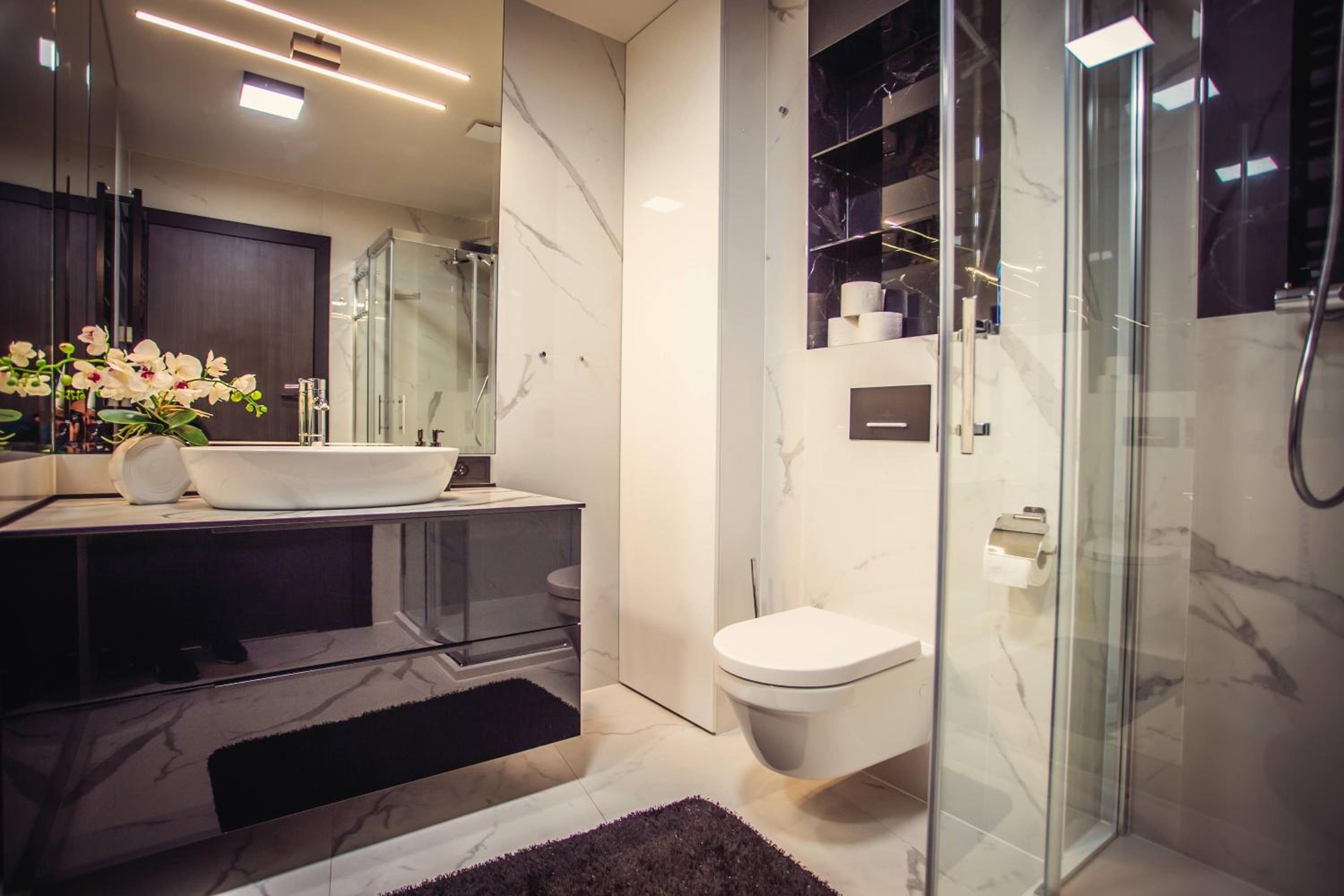 Two-Bedroom Apartment - Photo 20