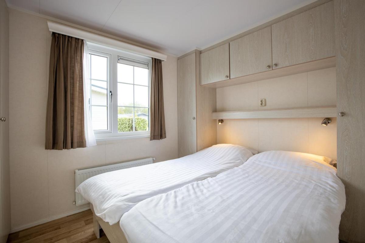 Chalet (4 Adults) photo 2