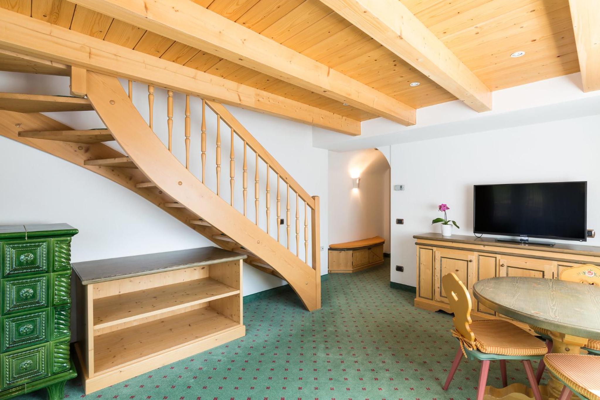 Superior Suite - Photo 3