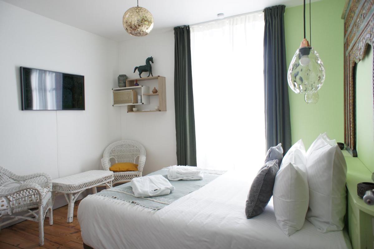 Double Room with Spa Bath photo 1