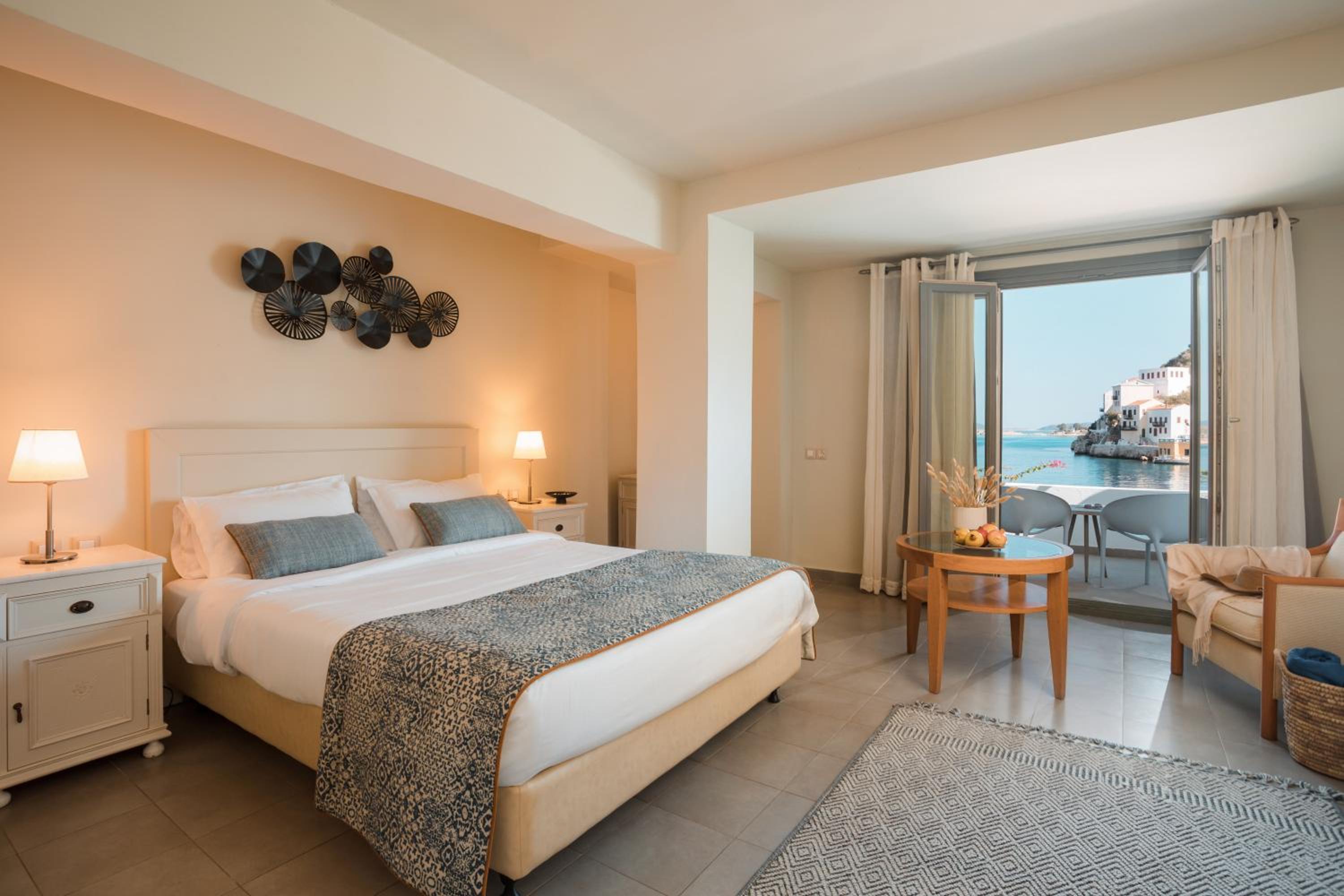 Deluxe Double with Sea View photo 2