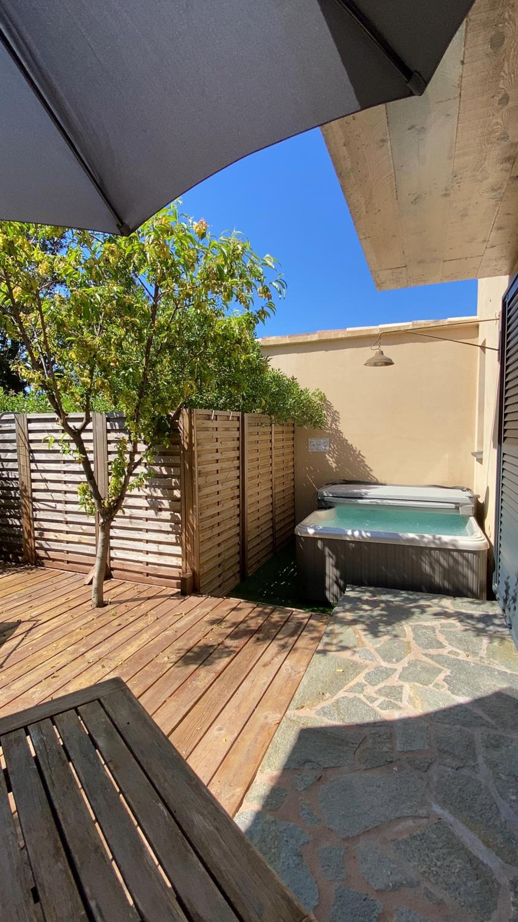 Prestige Double Room with Jacuzzi photo 2