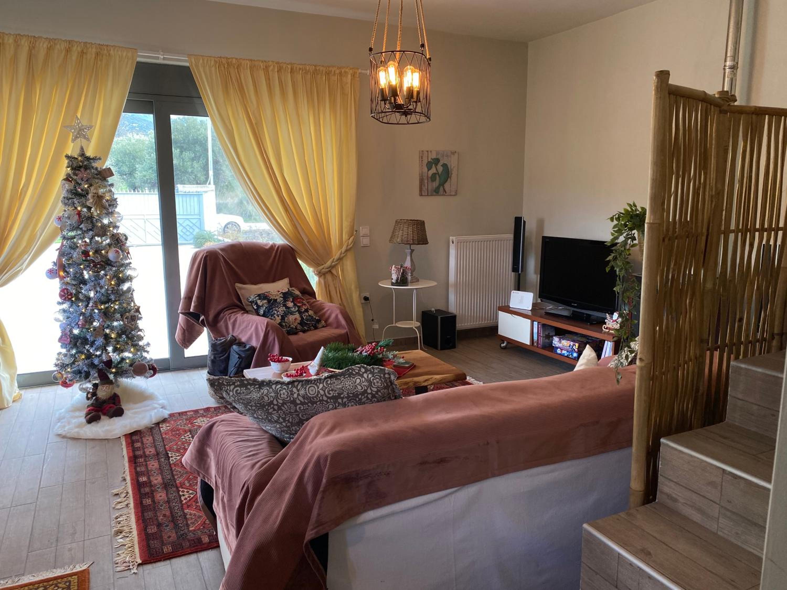Three-Bedroom Chalet photo 3