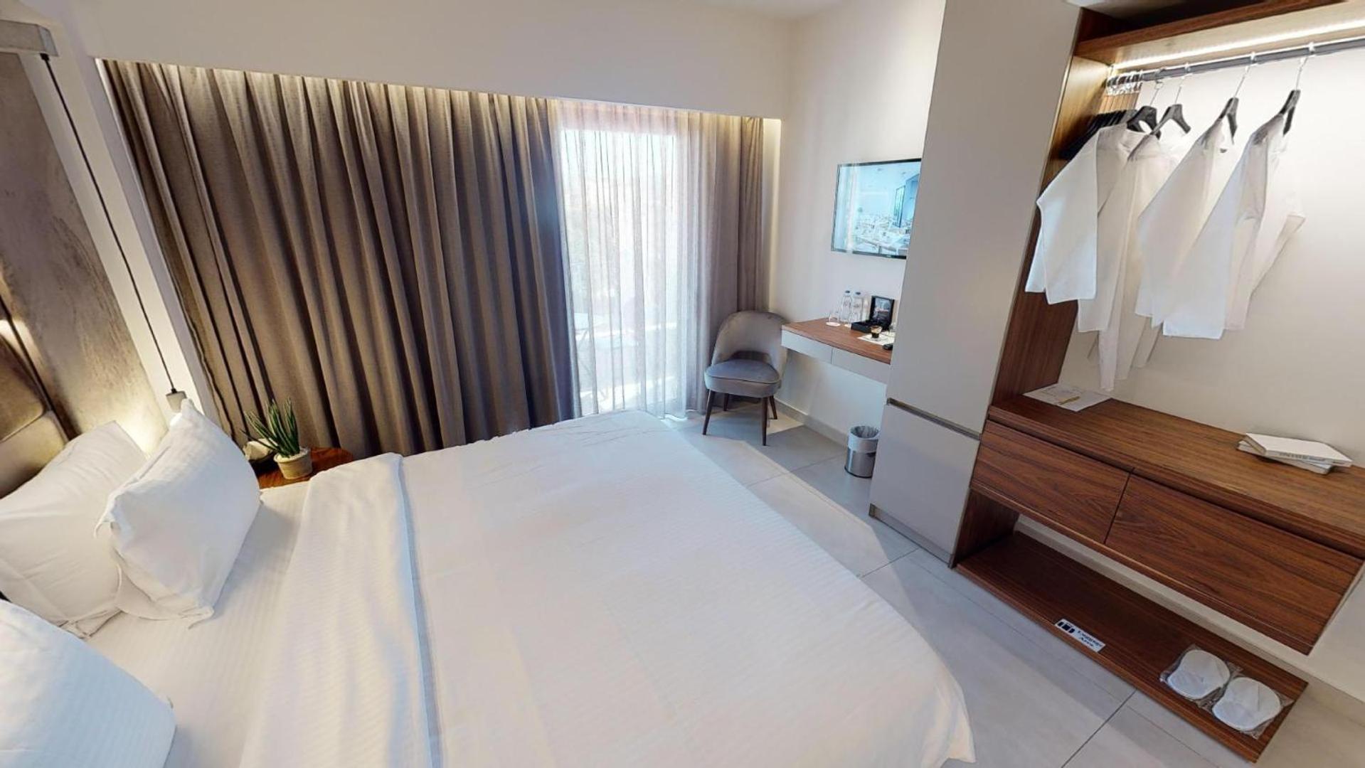 Deluxe Double or Twin Room - Photo 4