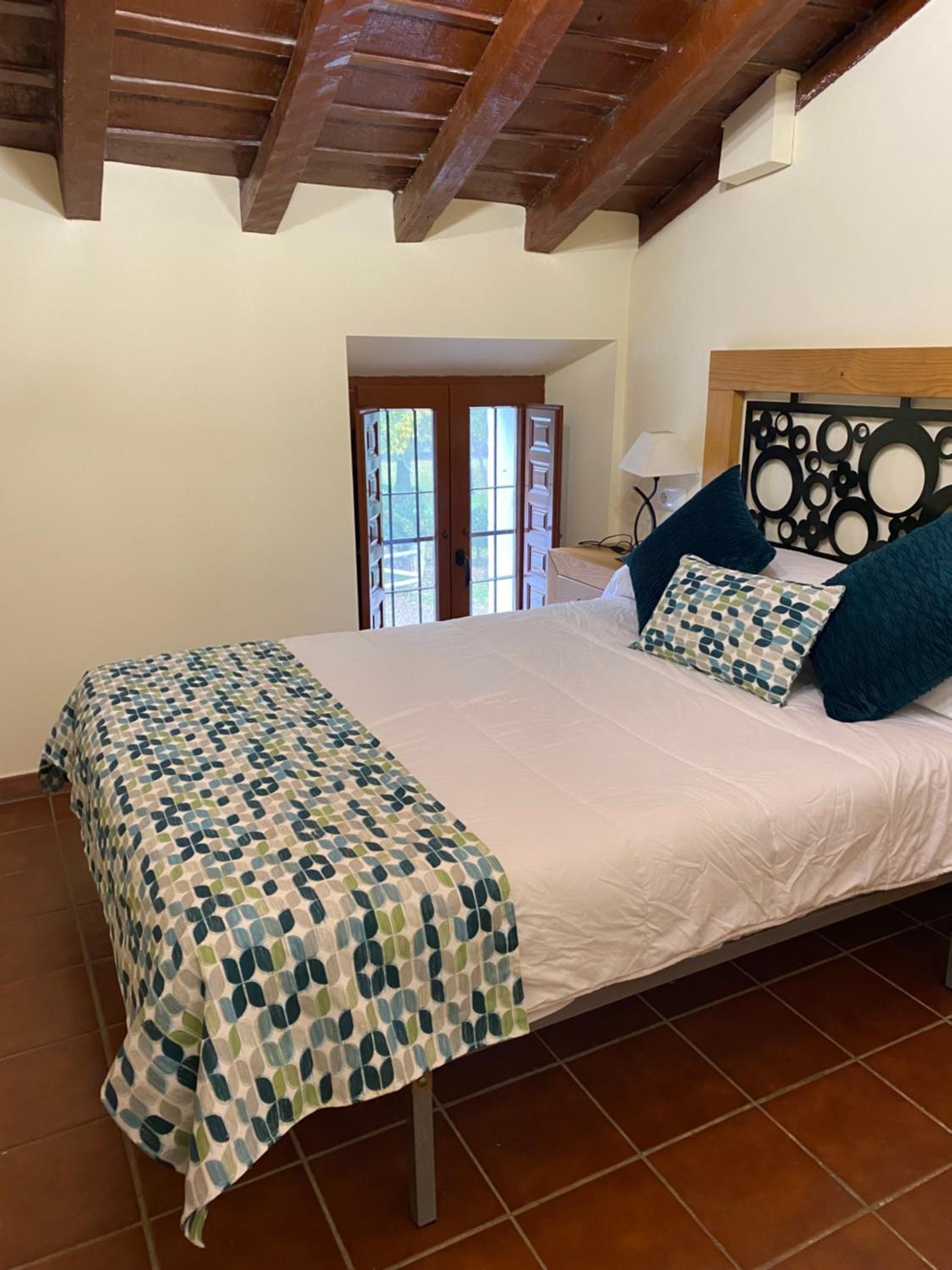 Habitación Deluxe (2 Adultos + 1 Niño)
