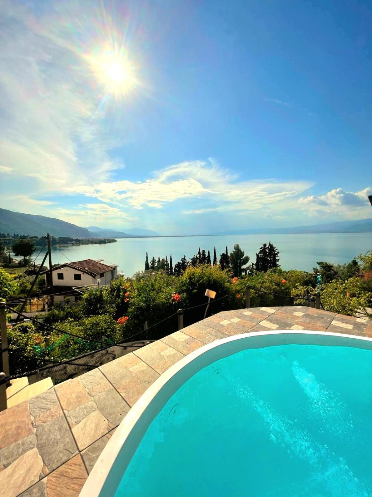 Villa with Private Pool - Photo 40