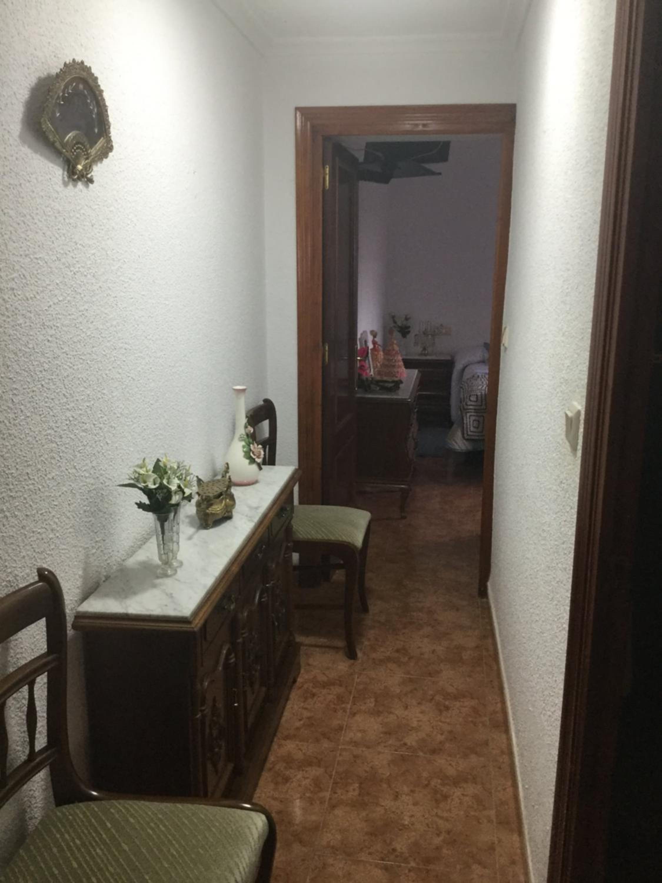Casa de cuatro habitaciones