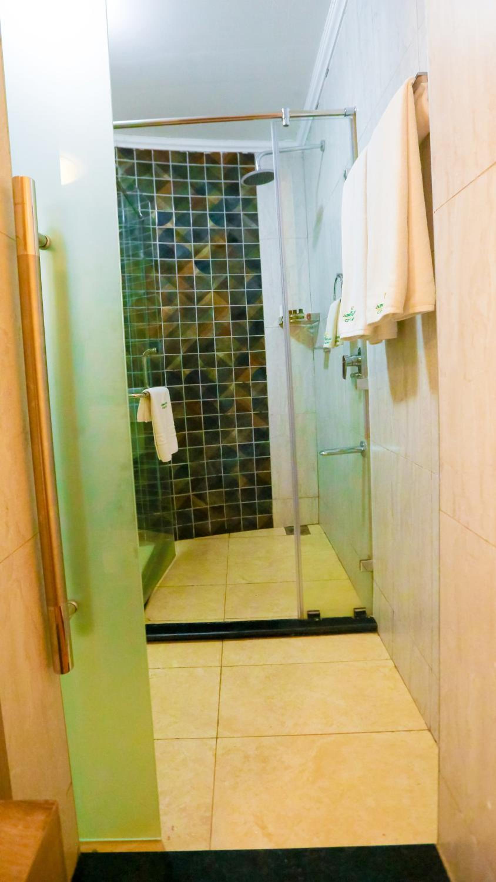 Standard Double Room - Photo 3