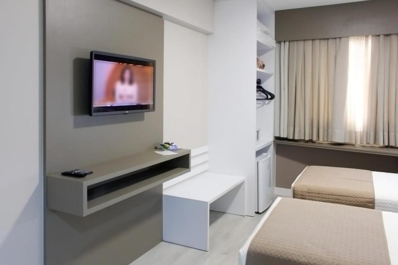 Deluxe Twin Room photo 1