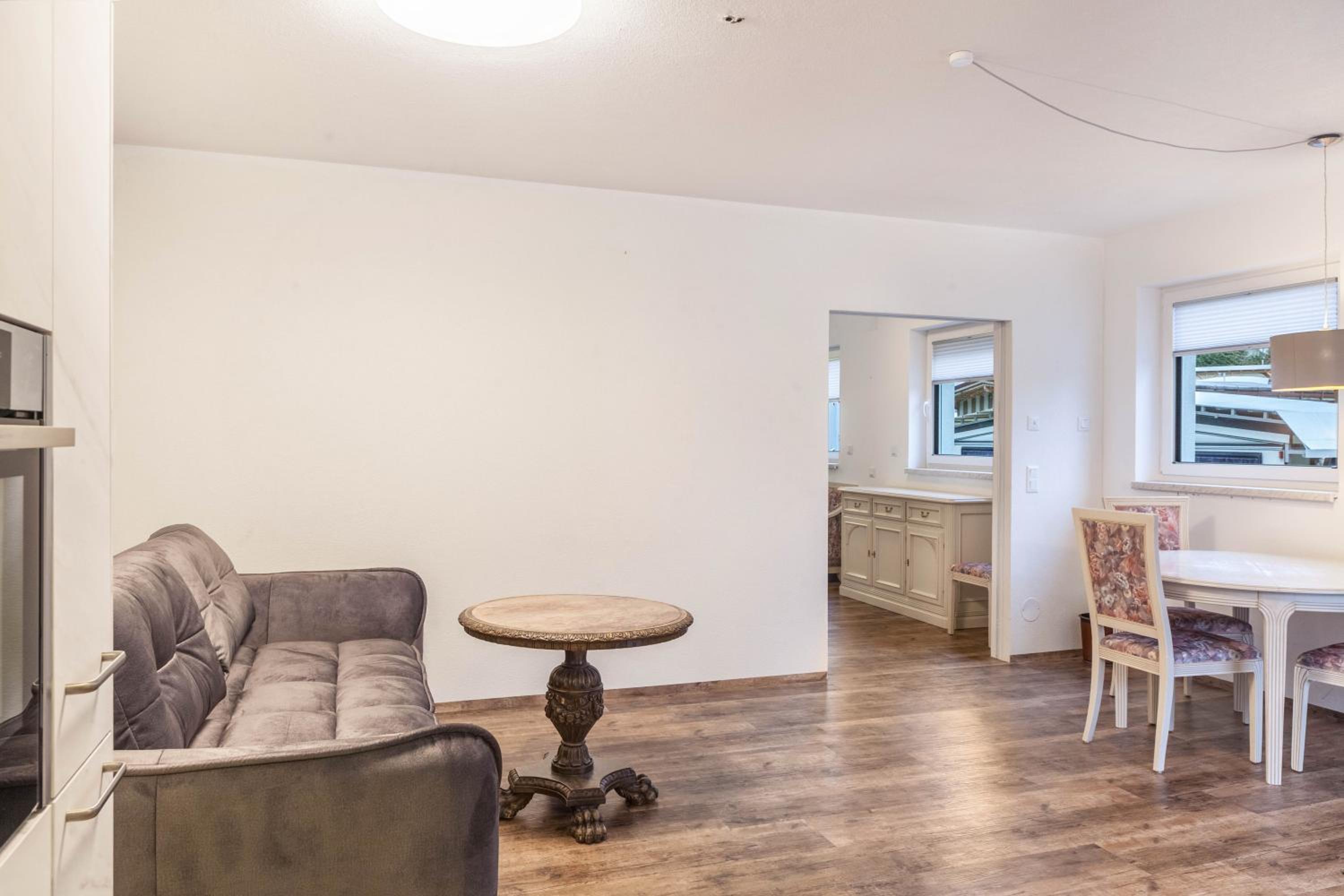 One-Bedroom Apartment with Garden View photo 1
