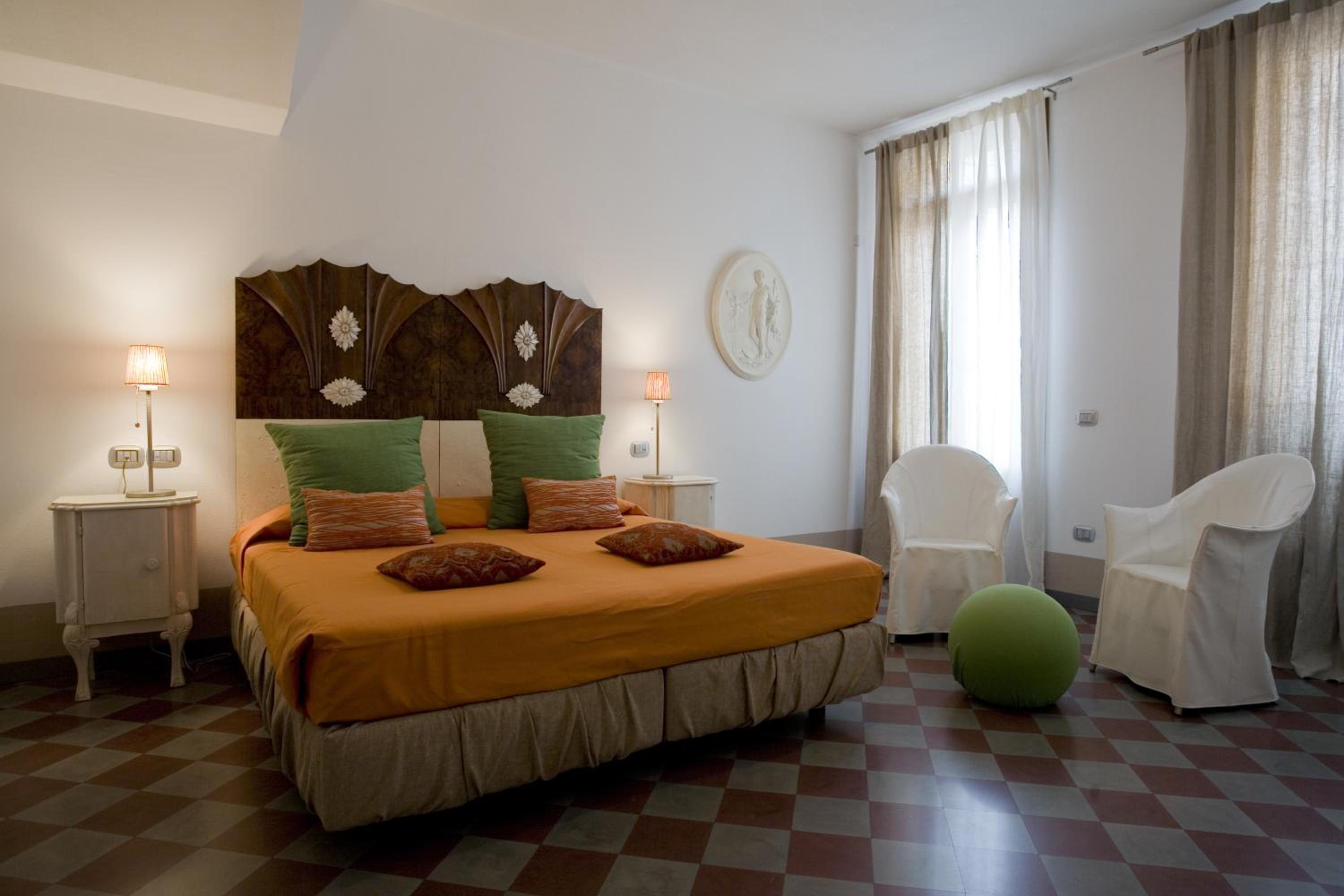 Triple Room - Photo 1