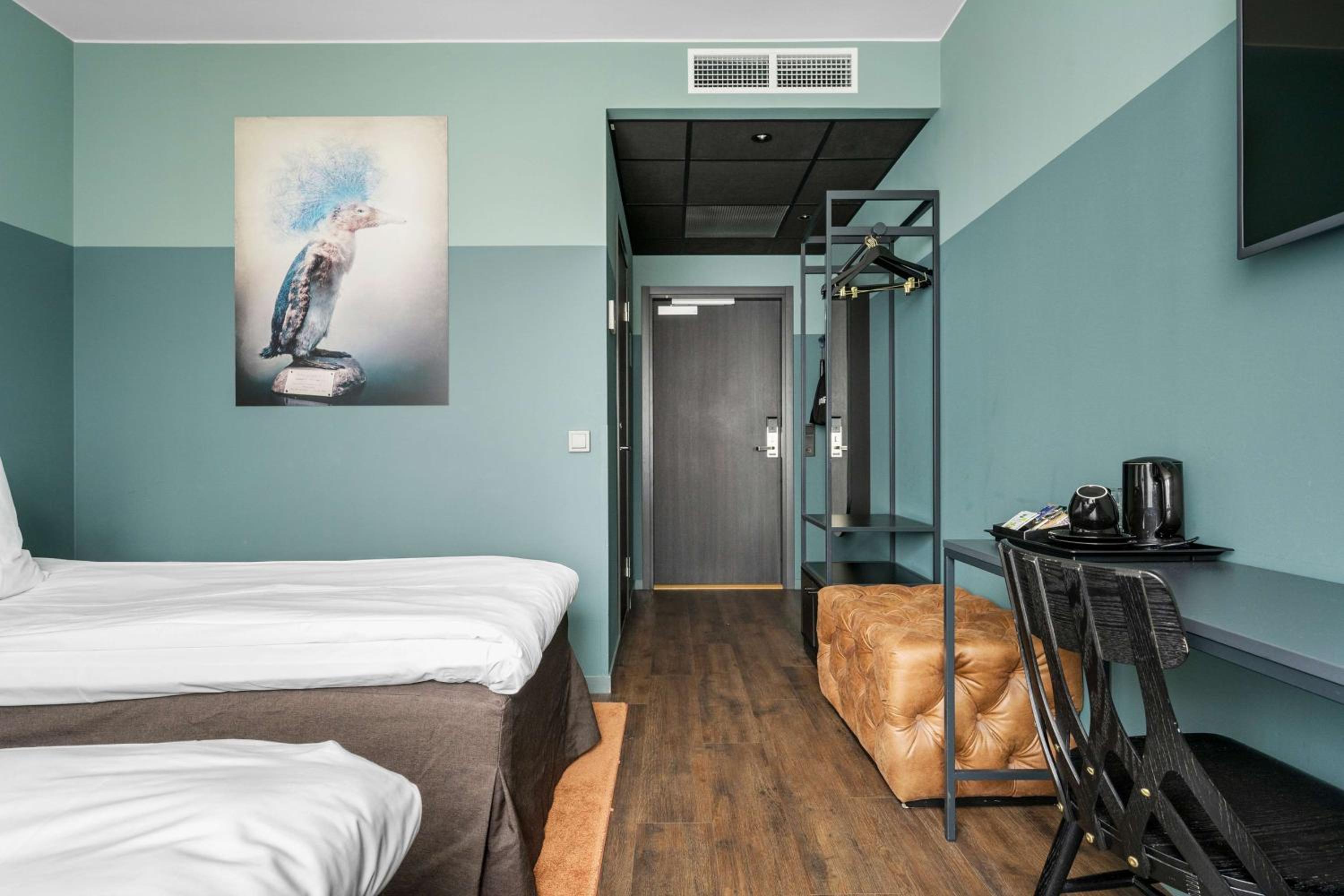 Standard Double Room - Non-Smoking - Photo 22