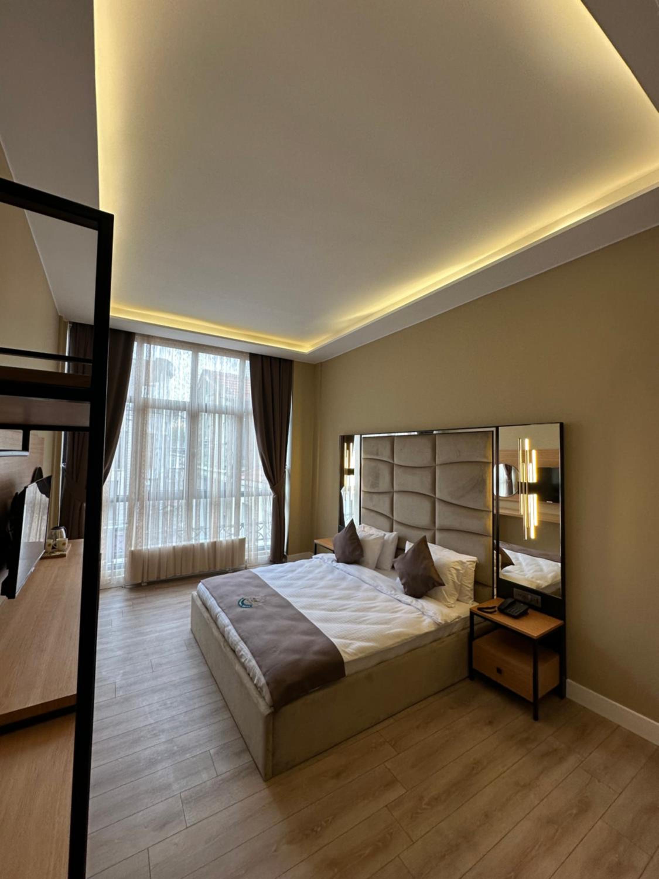 Deluxe Double Room photo 3