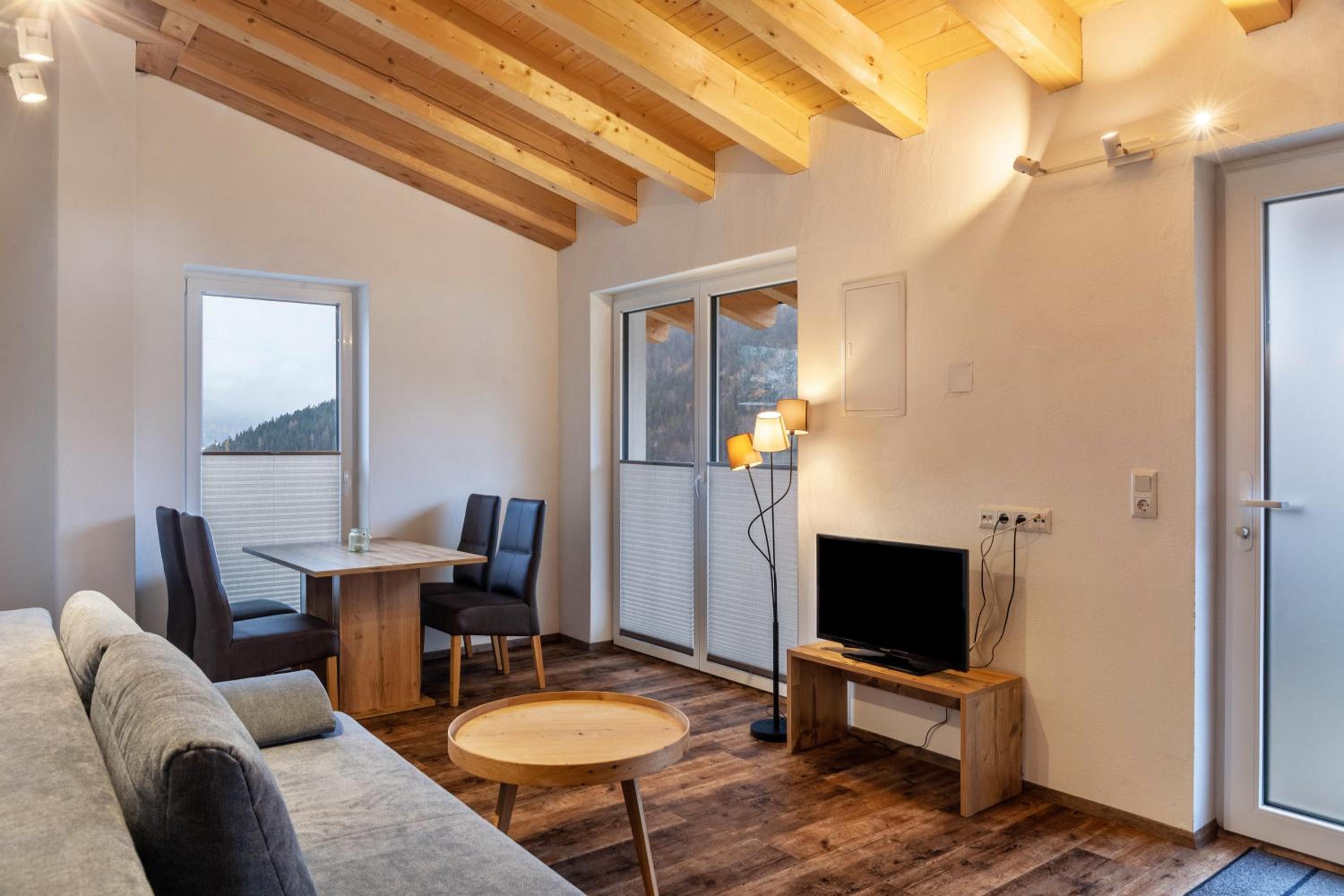 Superior One-Bedroom Apartment with Balcony photo 1