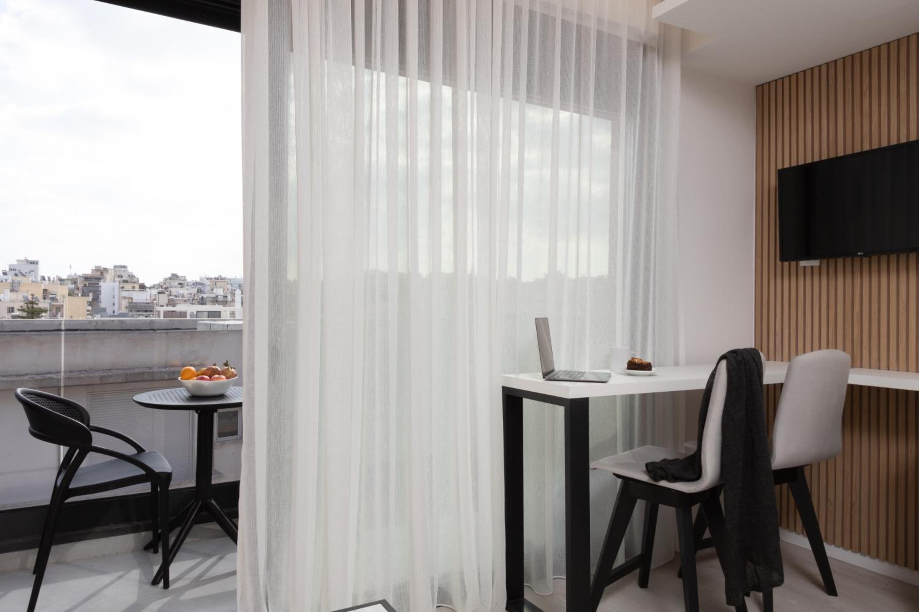 EASY Suite photo 3