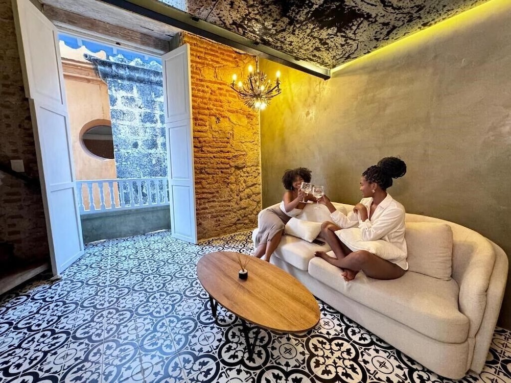 Deluxe Double Room, Balcony, City View photo 1