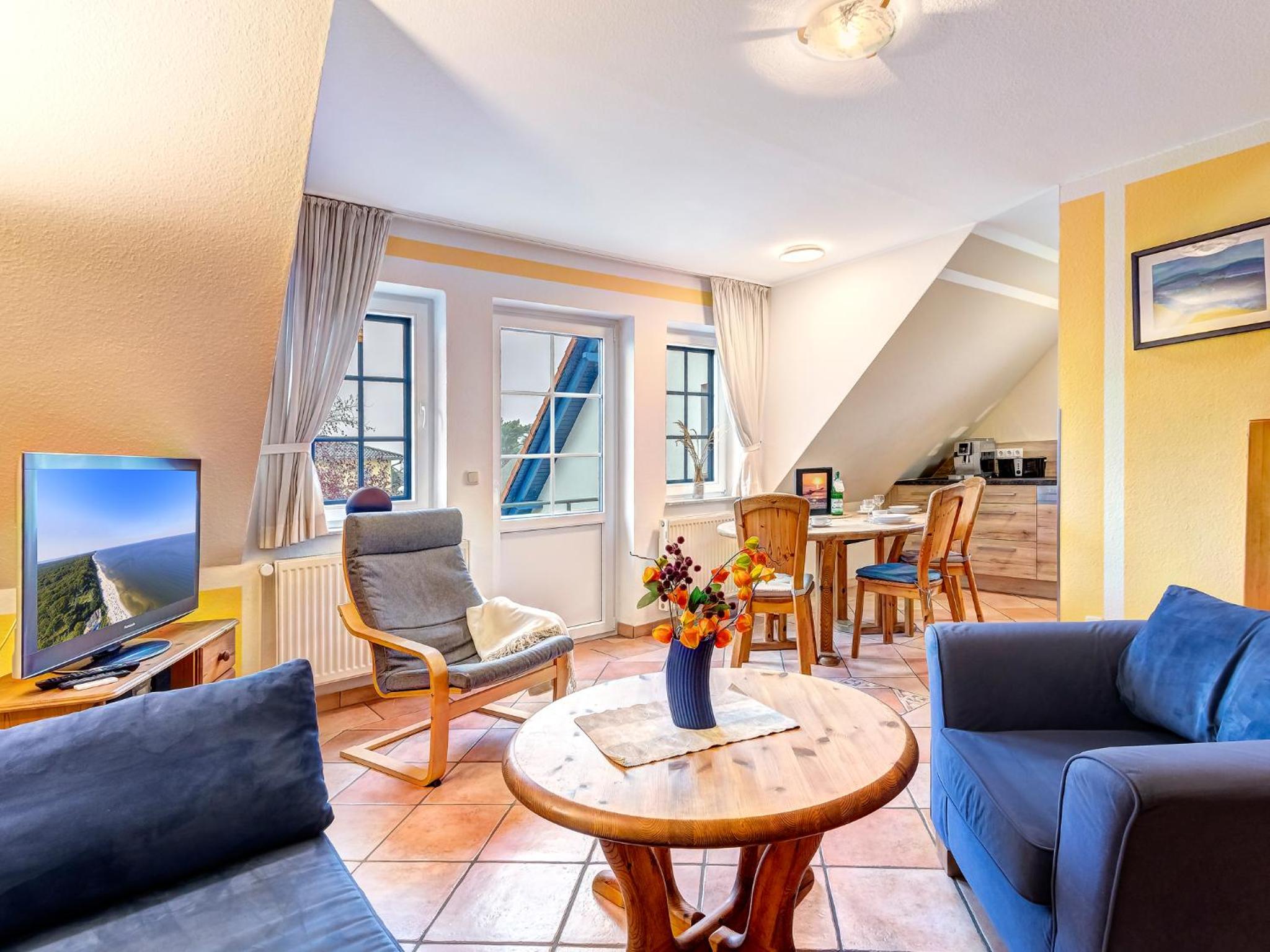Apartment with Balcony photo 1