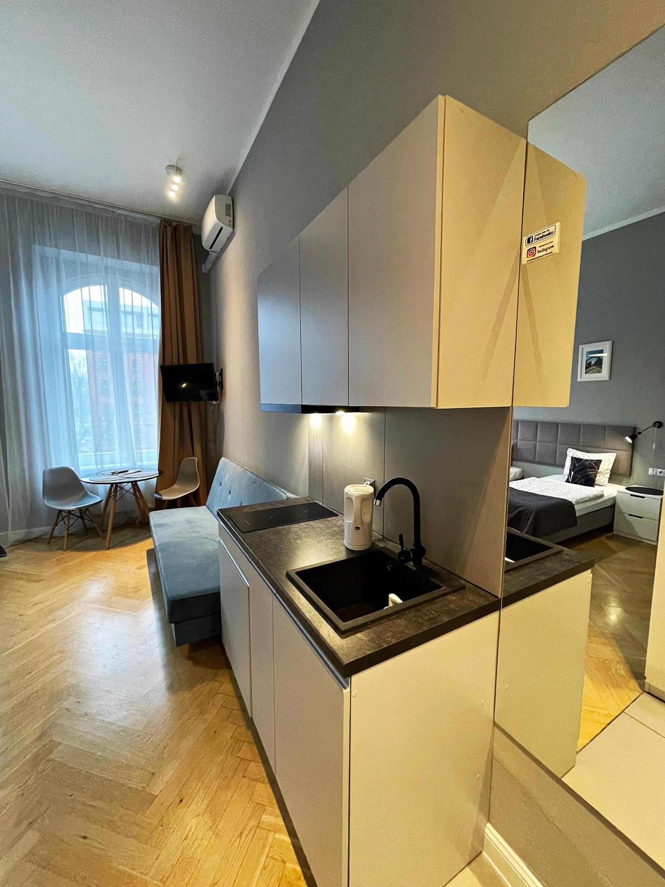 Deluxe Apartment with City view - Photo 4
