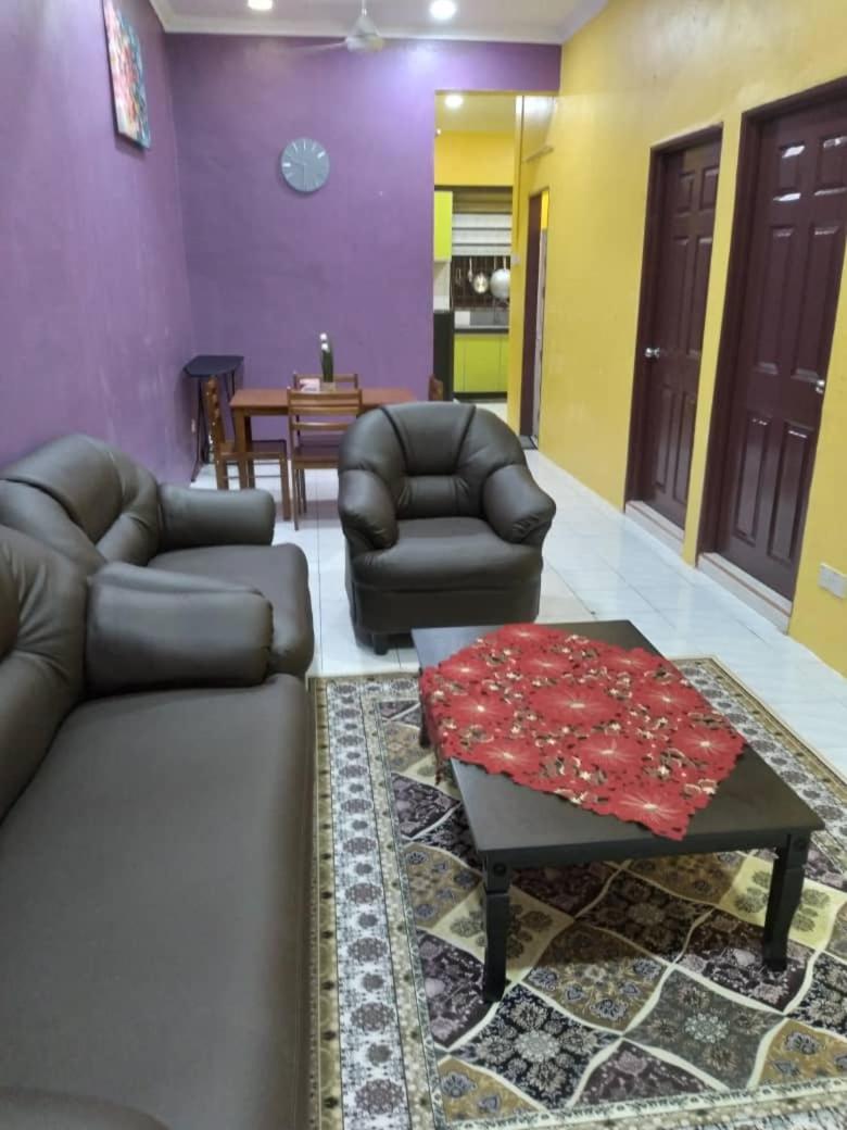 One-Bedroom House photo 2