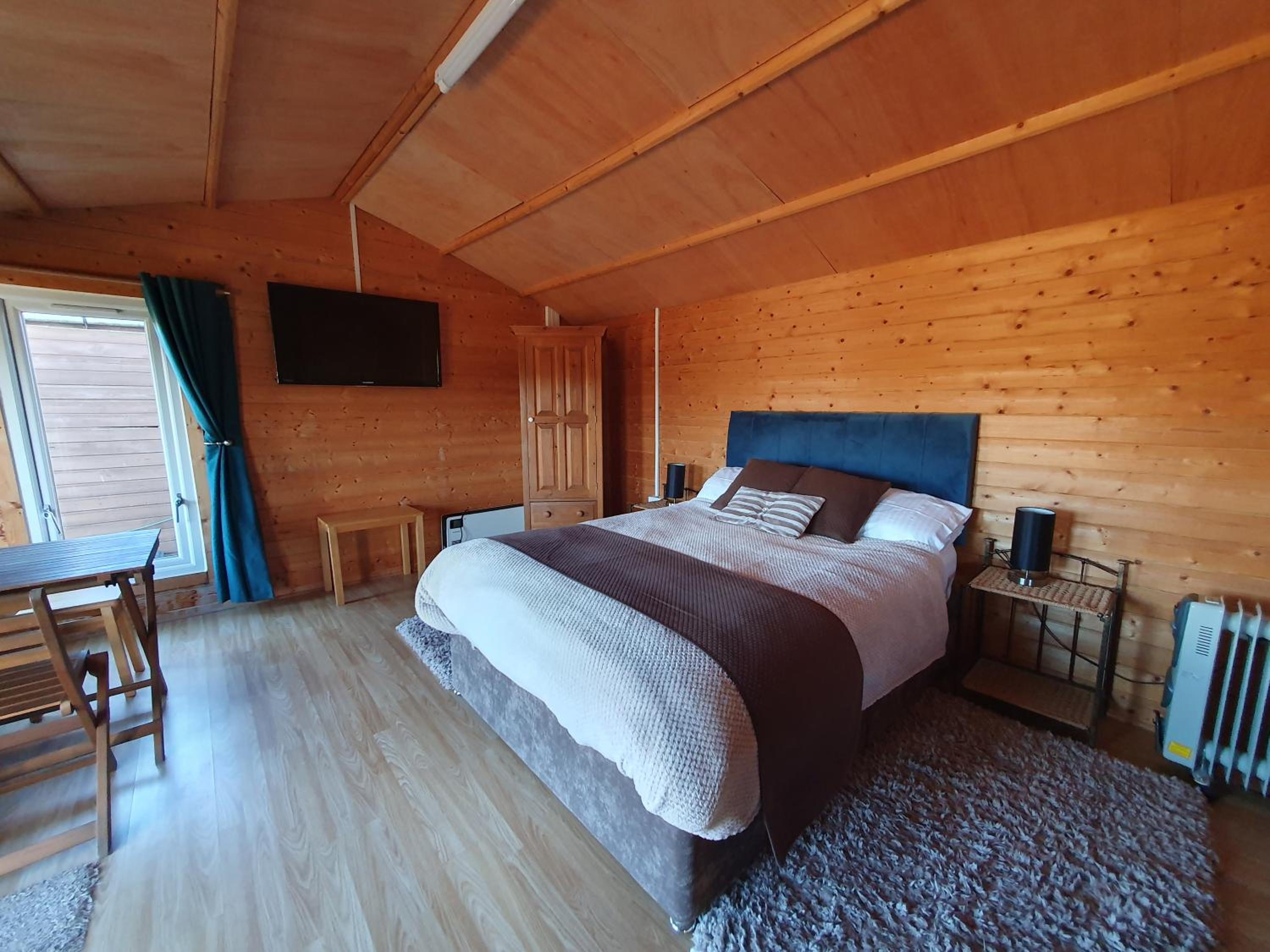 One-Bedroom Chalet - Photo 10