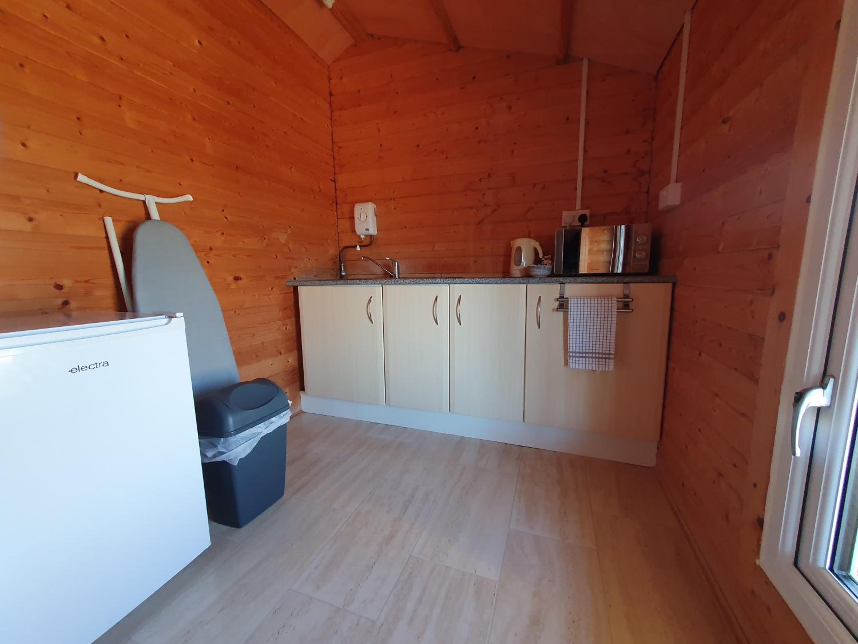 One-Bedroom Chalet - Photo 4