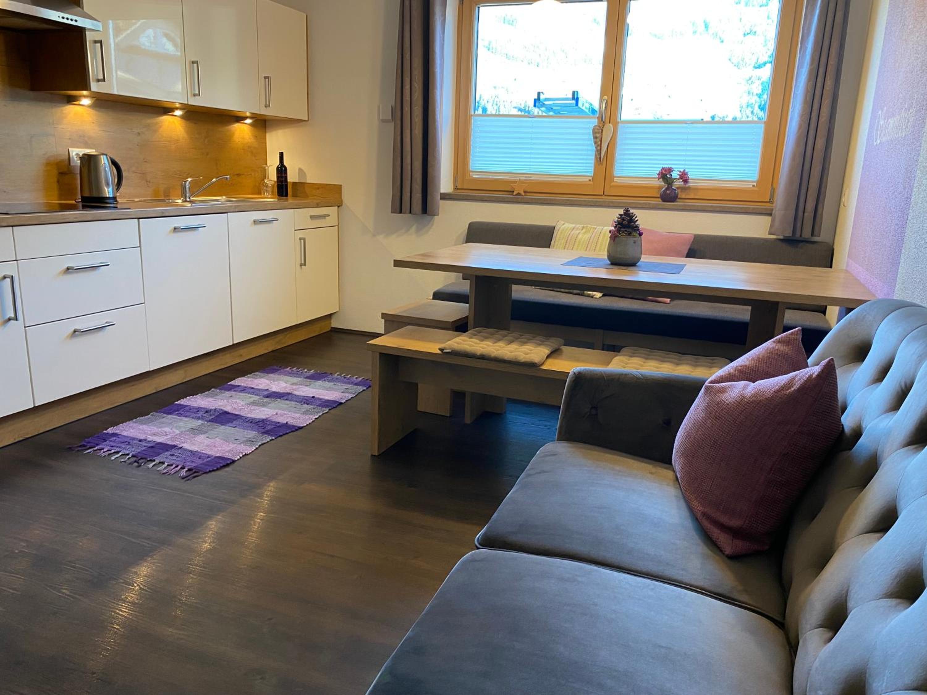 Two-Bedroom Apartment - Photo 12
