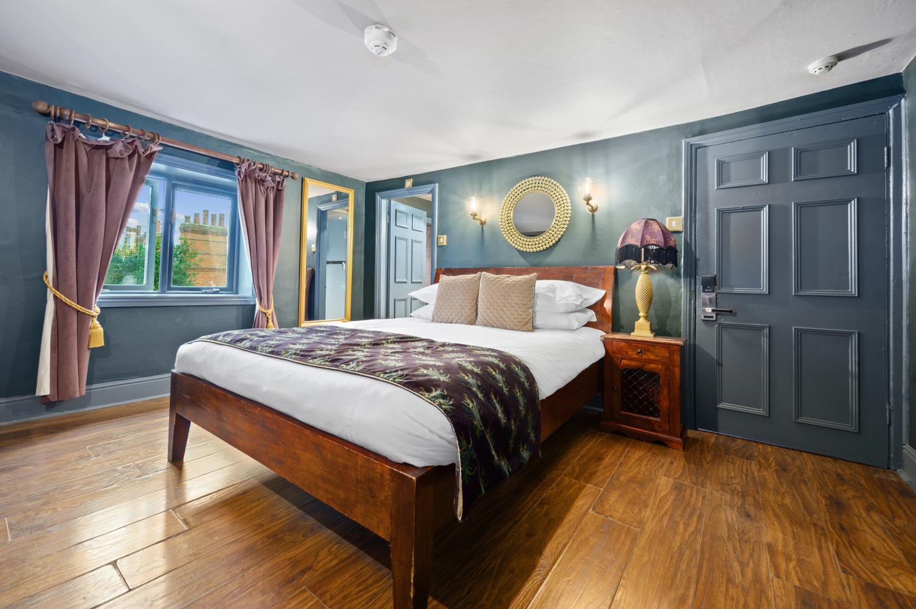 Deluxe Double Room with Garden View photo 1