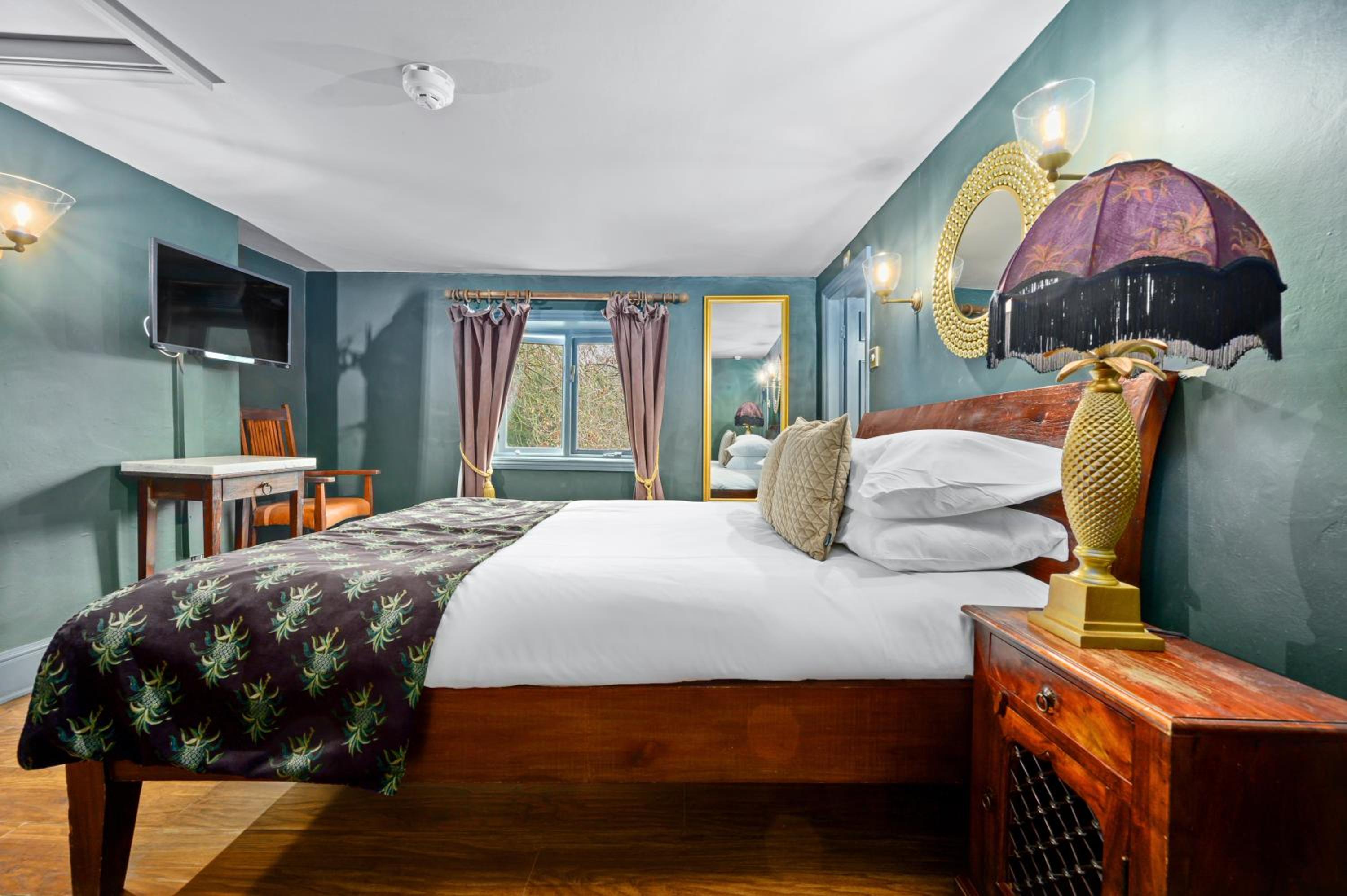 Deluxe Double Room with Garden View photo 3