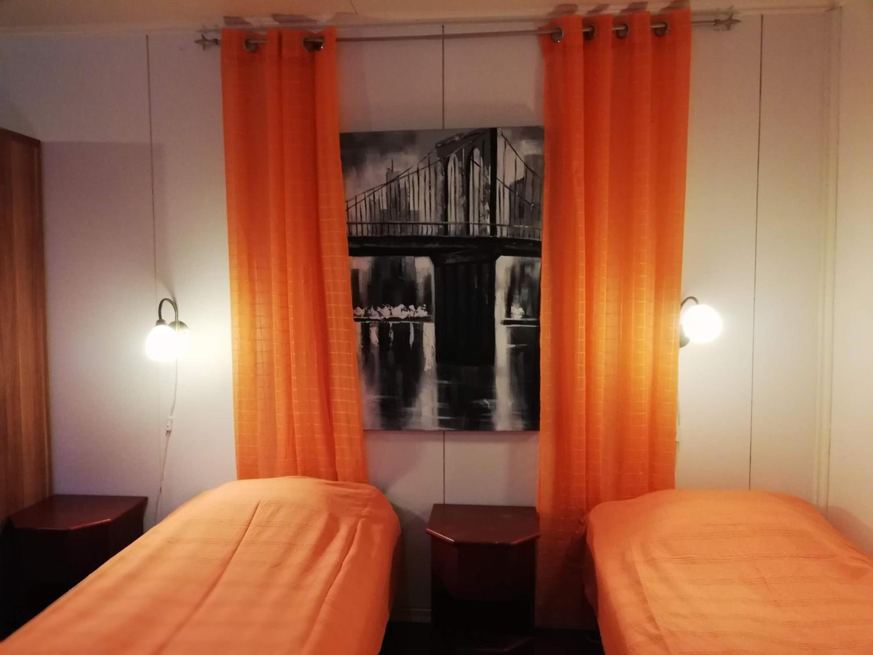 Studio Apartment - Photo 4