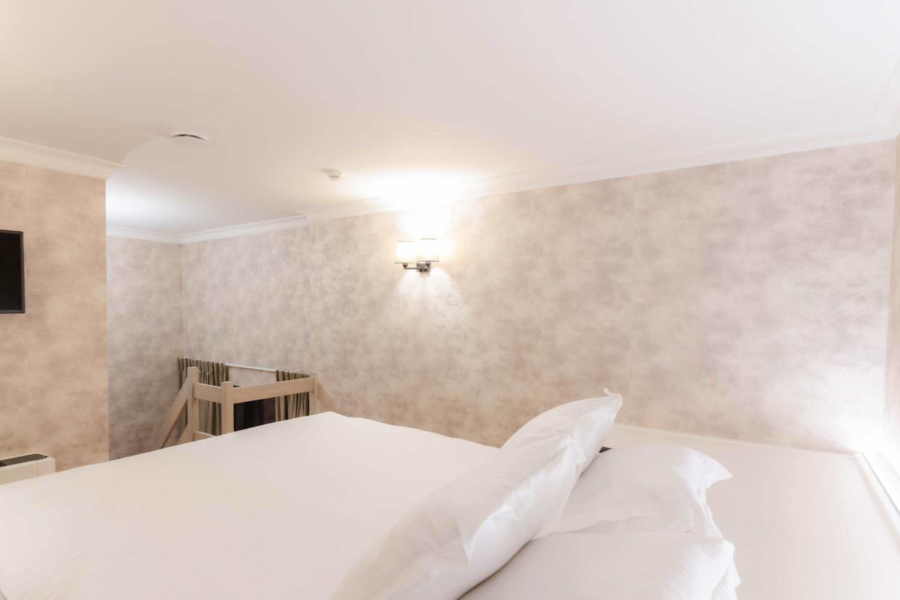 Duplex Double Room - Photo 6