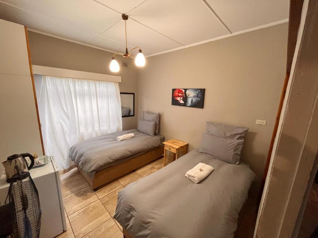 Deluxe Twin Room photo 1