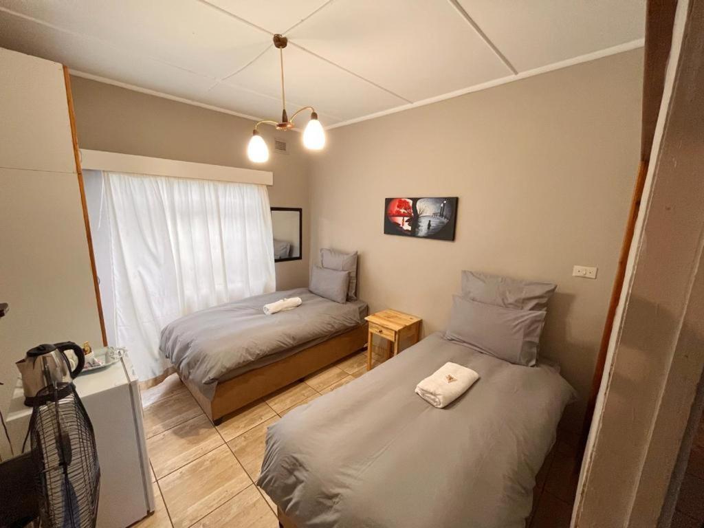 Deluxe Twin Room photo 3
