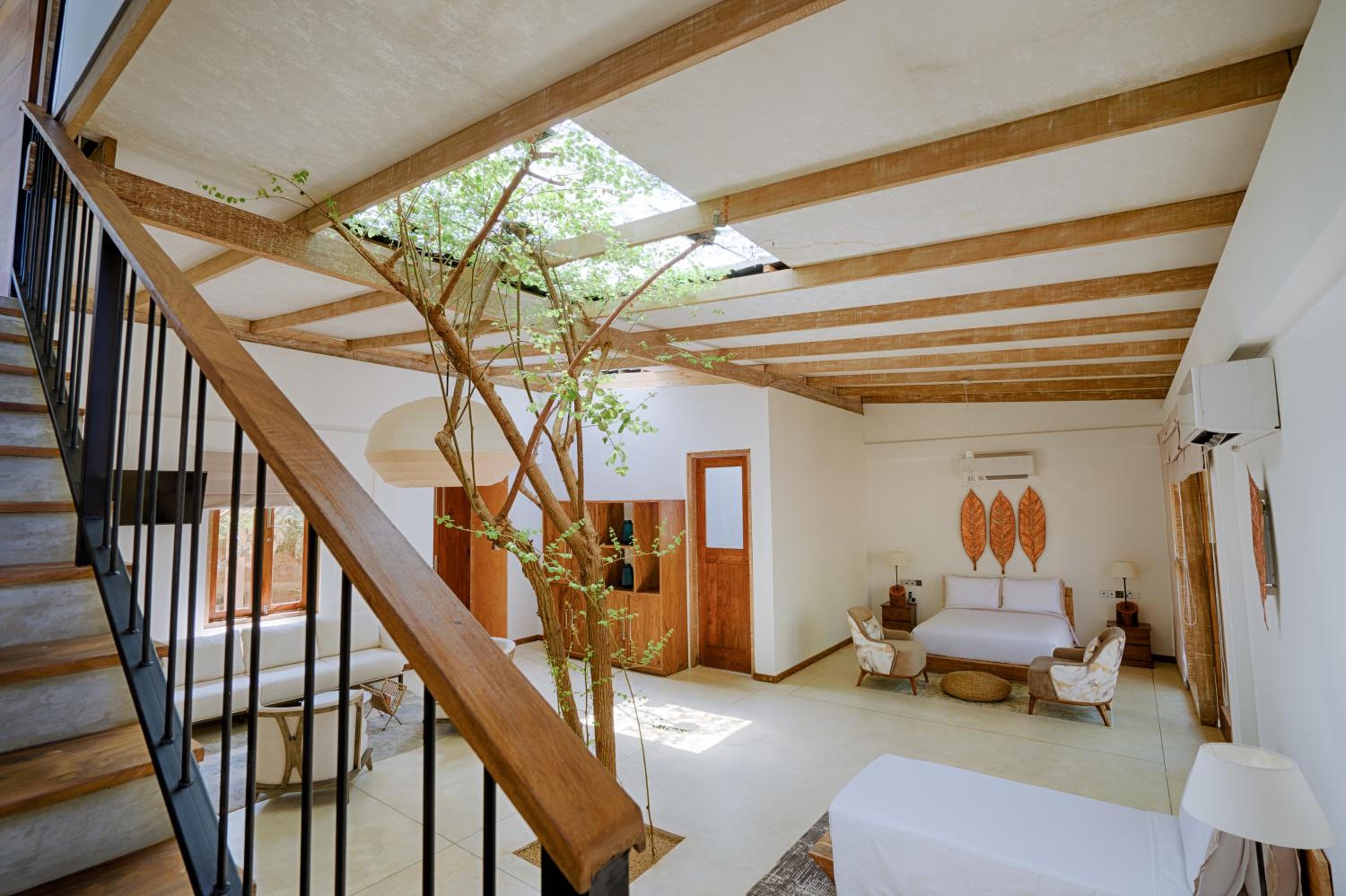 Executive Villa with Rooftop Jacuzzi and Pool - Photo 40